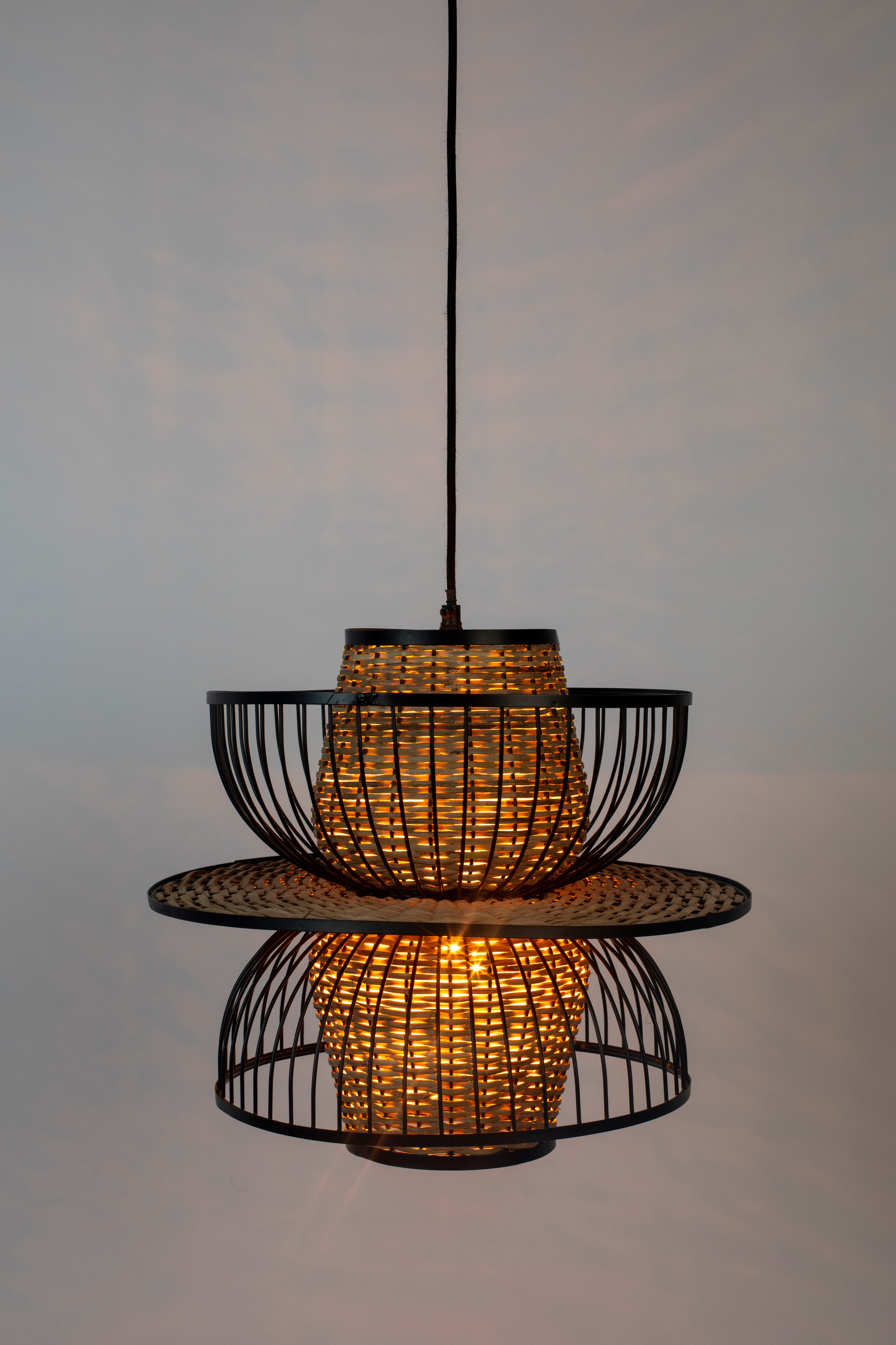 CARMEN Black Pendant Lamp with Natural Finish