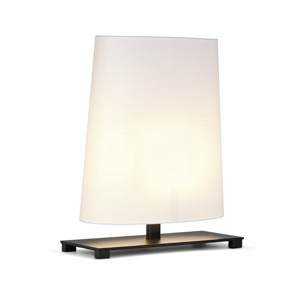 Ovale schwarze Tischlampe mit einem weißen Lampenschirm