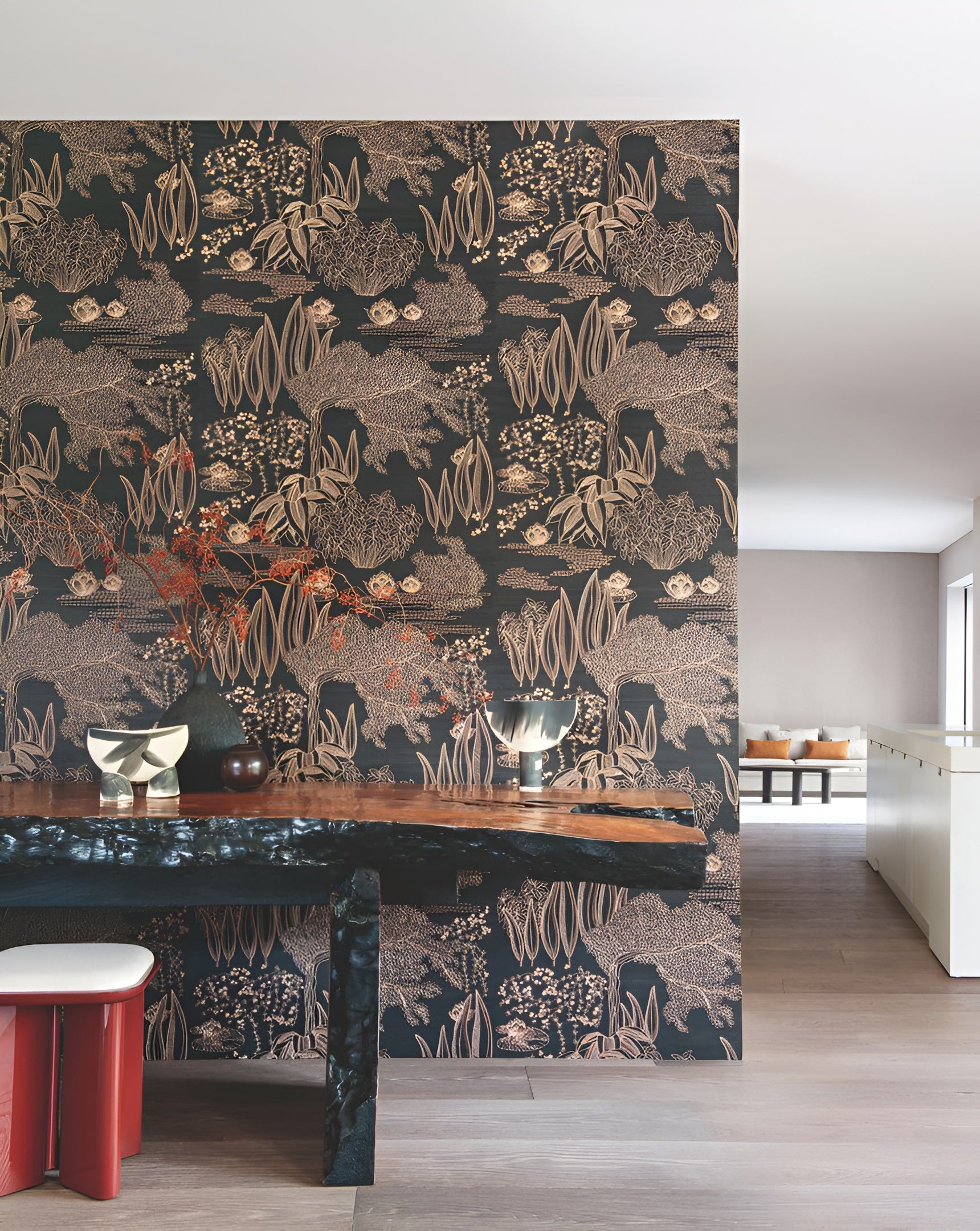 Tapete aus Pflanzenfaser mit Pflanzenmotiv HASU - NATUR MORDORÉ goldbraun