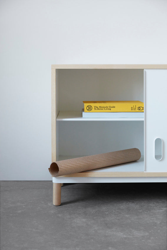 Chest of drawers with cabin drawers white