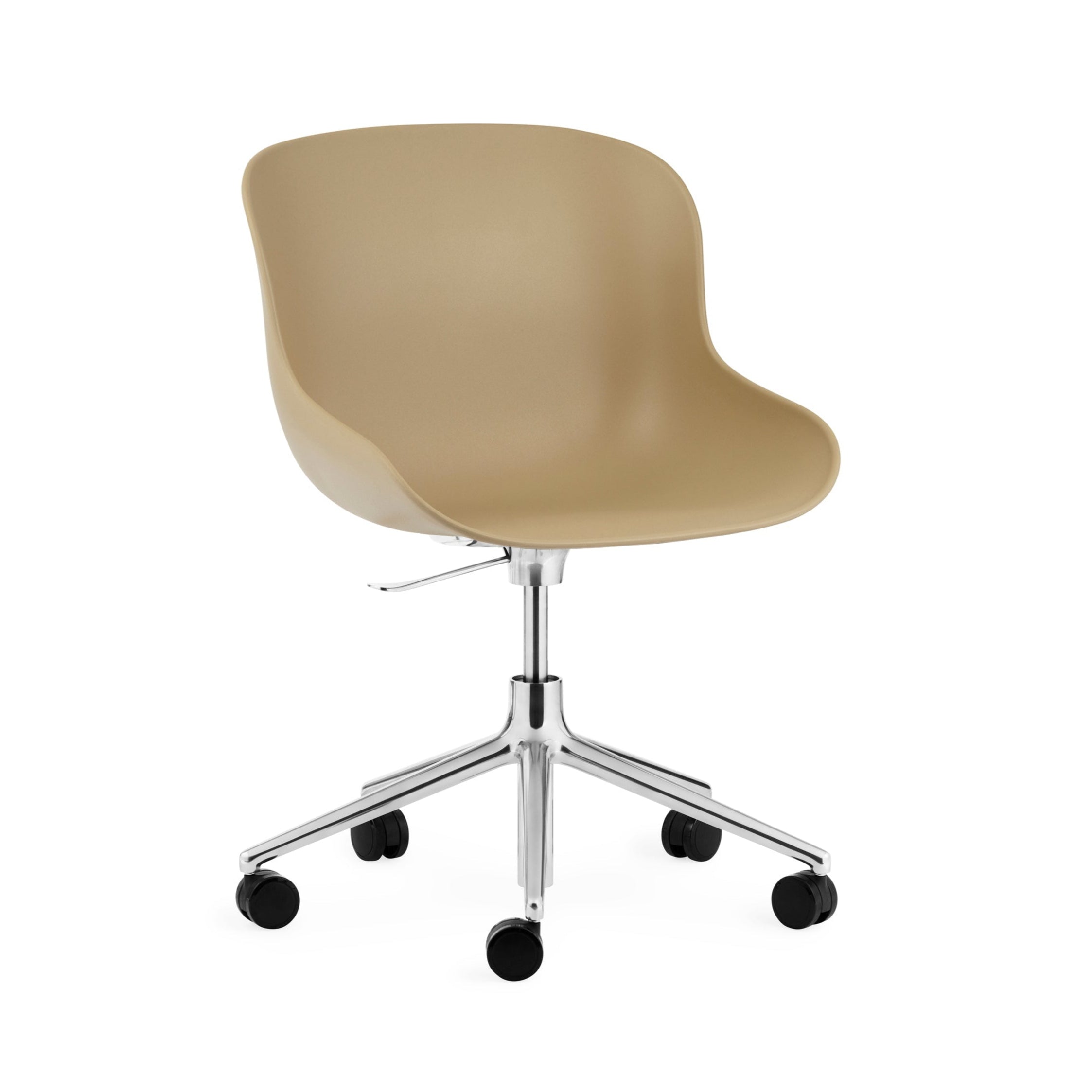 Hyg 5W sand chair with an aluminum base
