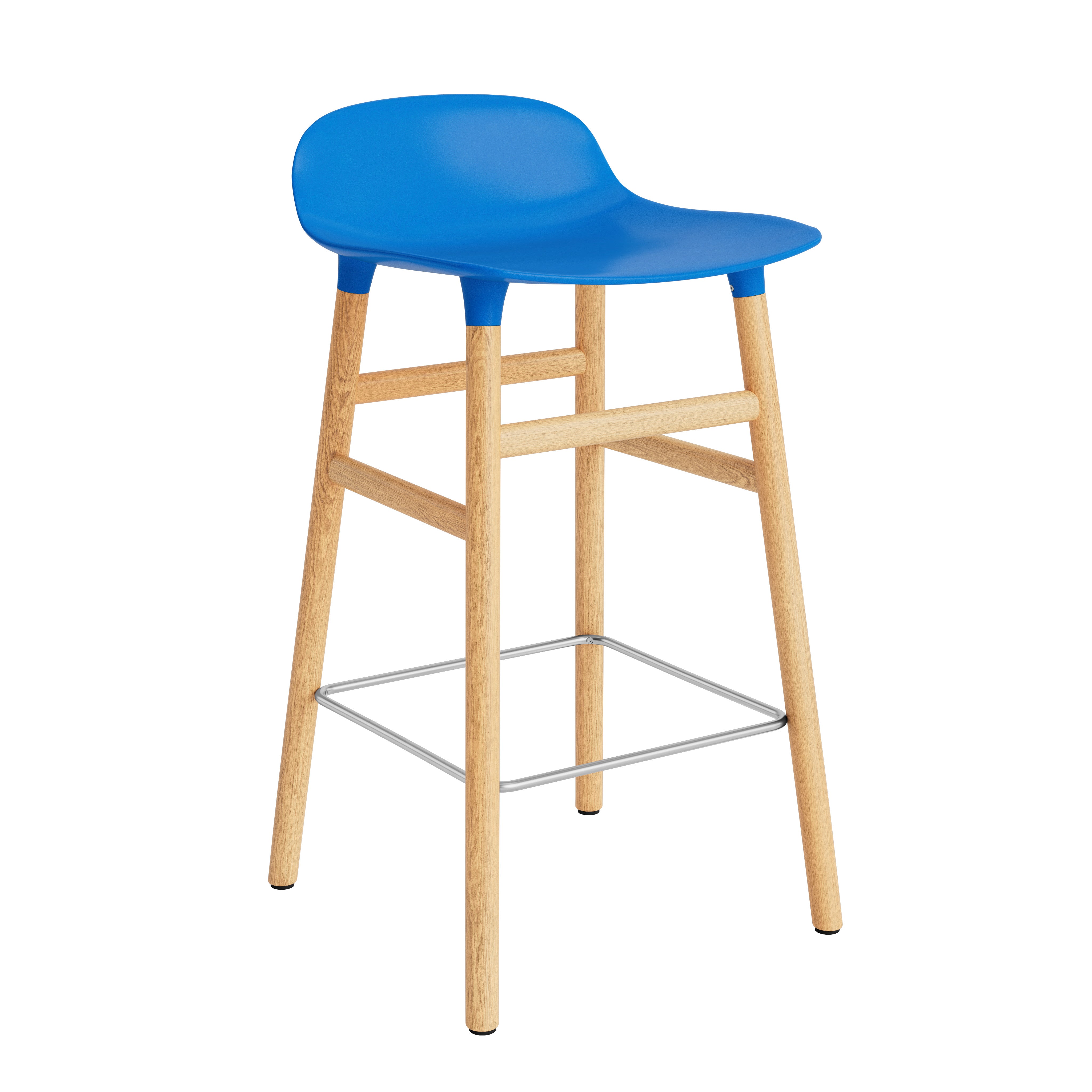 Hocker bildet blau mit einer Eichenbasis