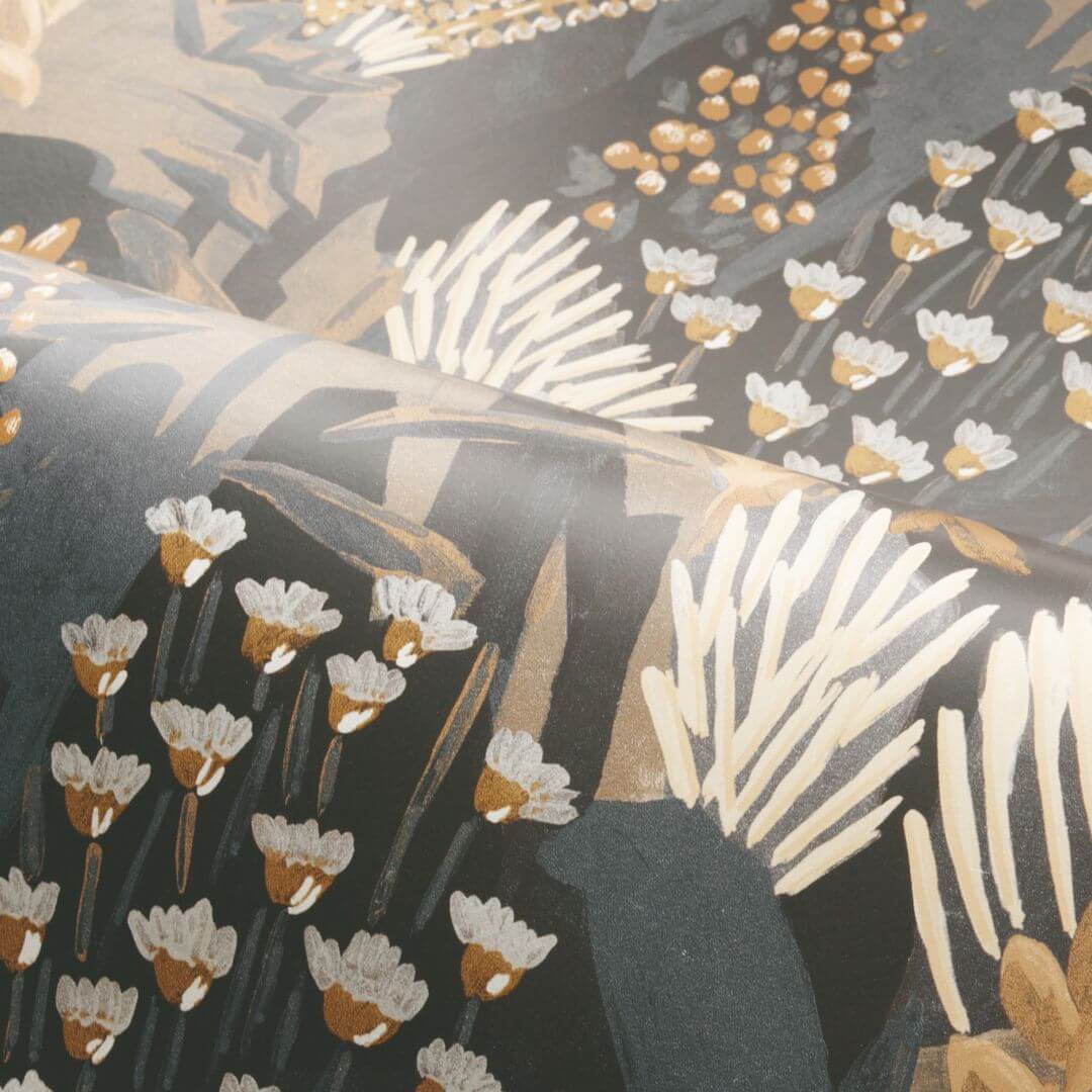 Vlies-Tapete mit Pflanzenmotiv ERICA - ANTHRAZIT/SABLE warmes Anthrazit