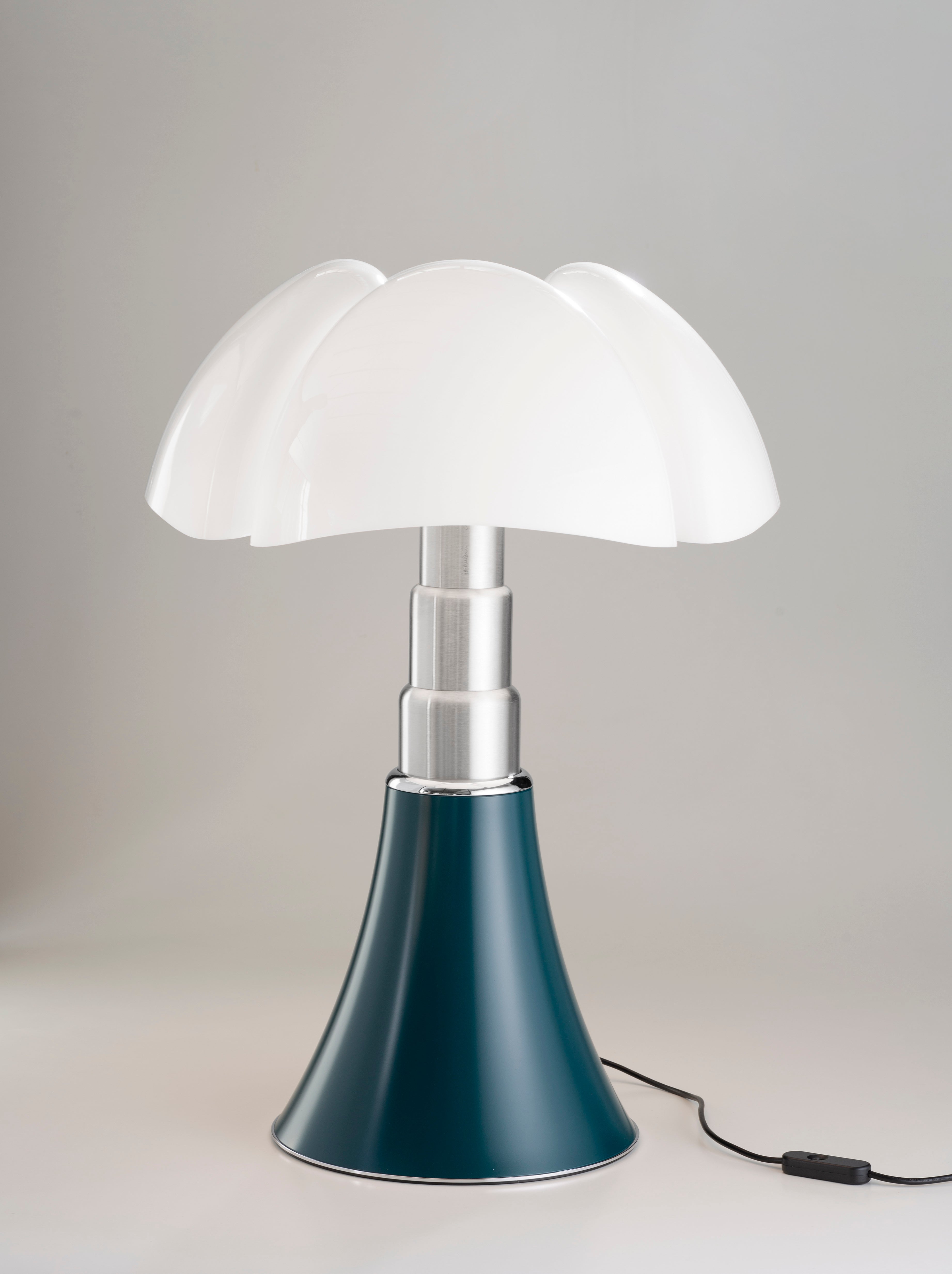 PIPISTRELLO Table Lamp with Opal Shade and Dark Green Base