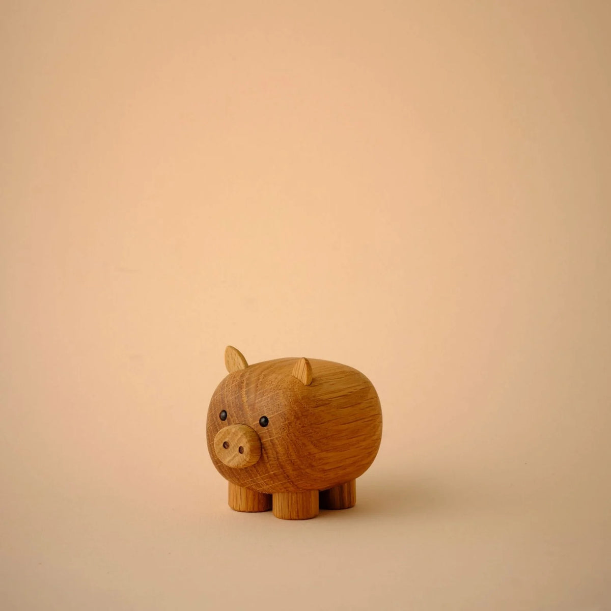 Decorative figurine PIG oak wood