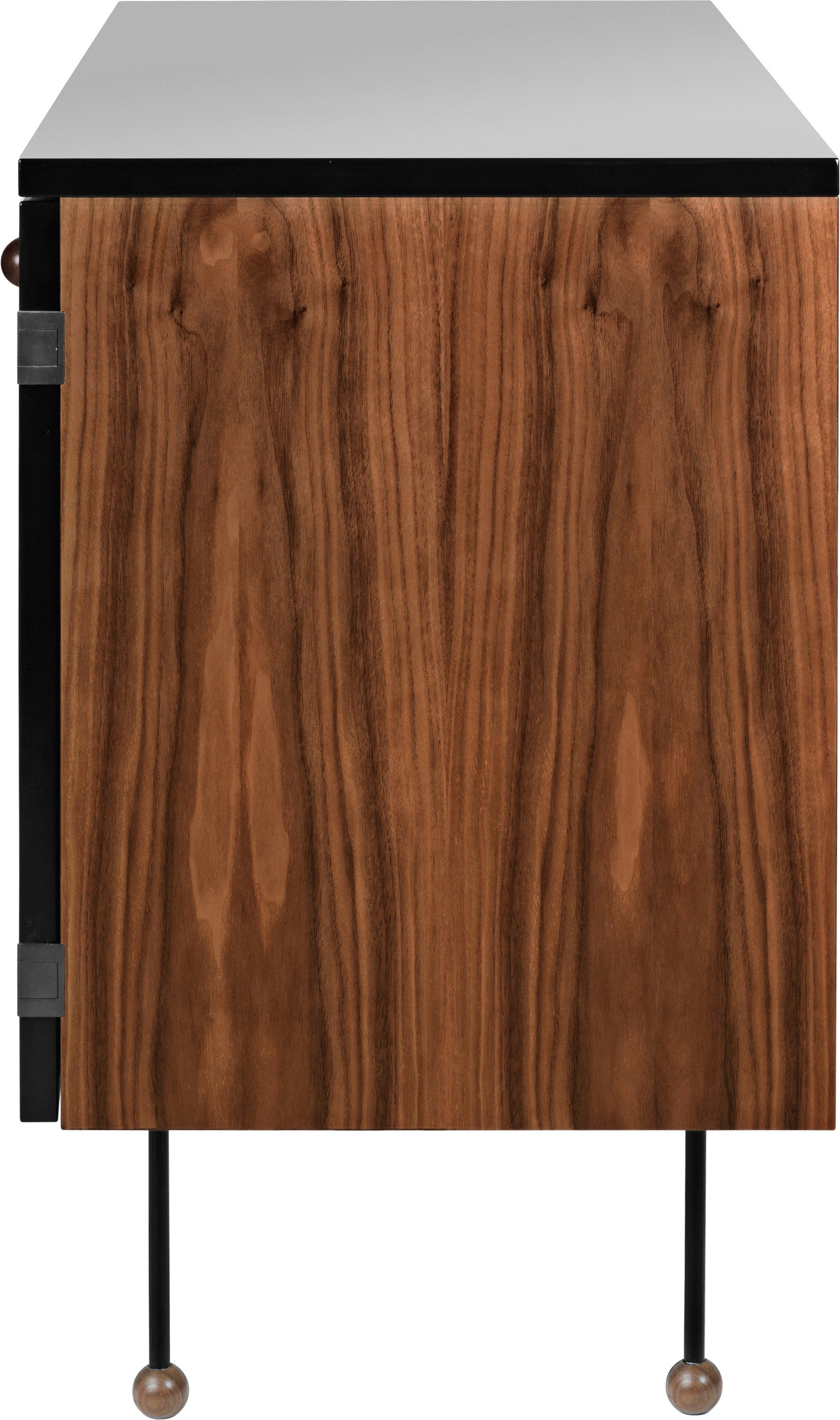 Kommode 62 in Nussbaum furniert