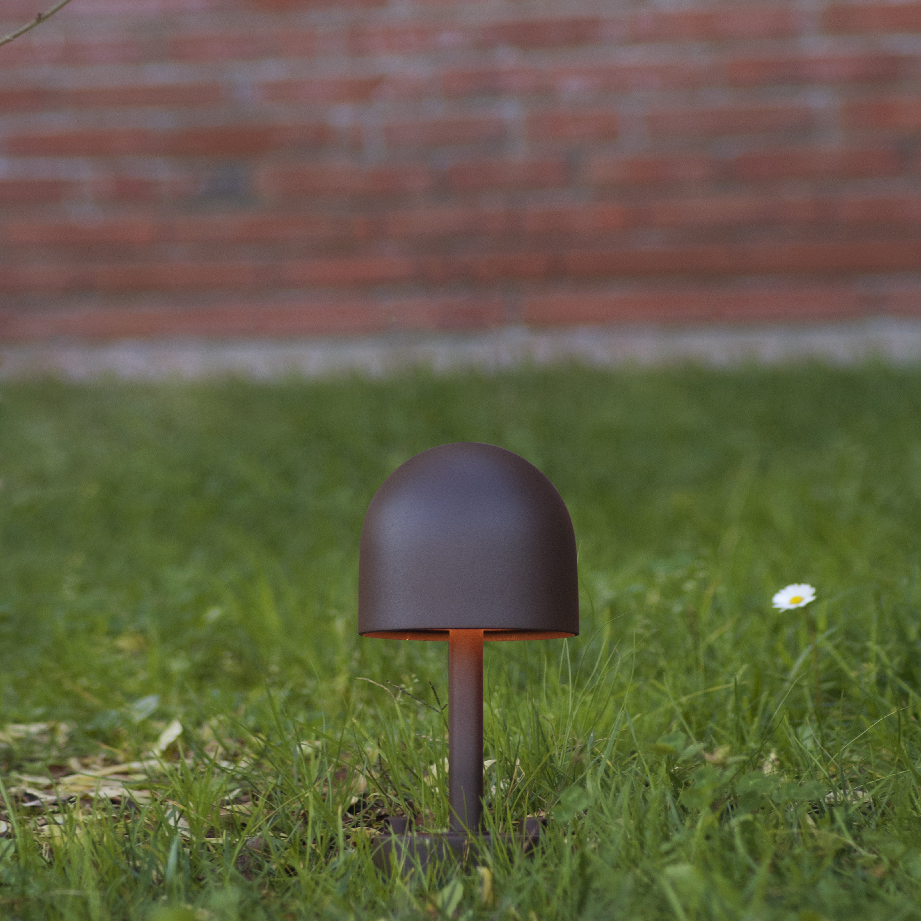 Outdoor floor lamp BOLETO brown