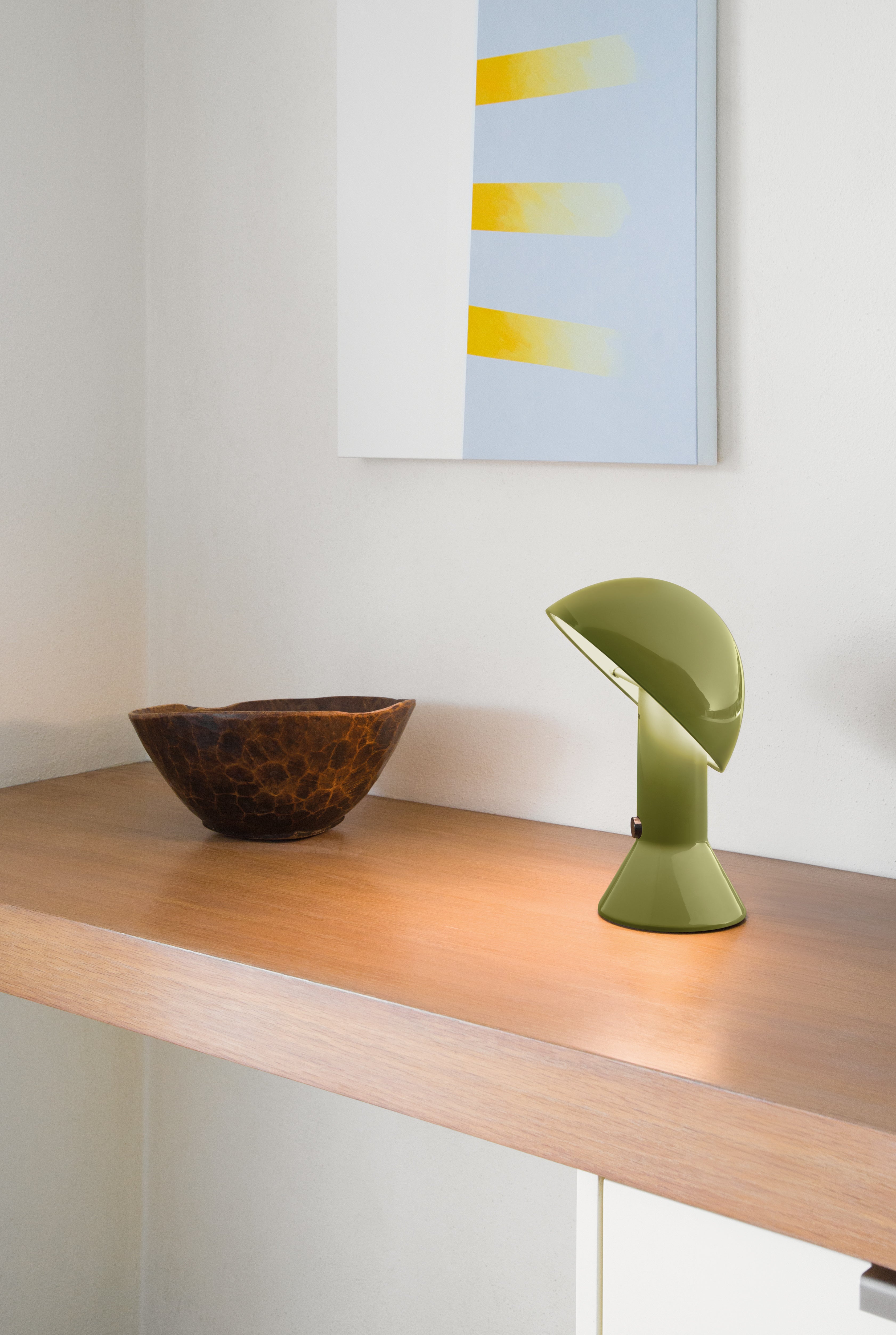 ELMETTO Table Lamp in Glossy White