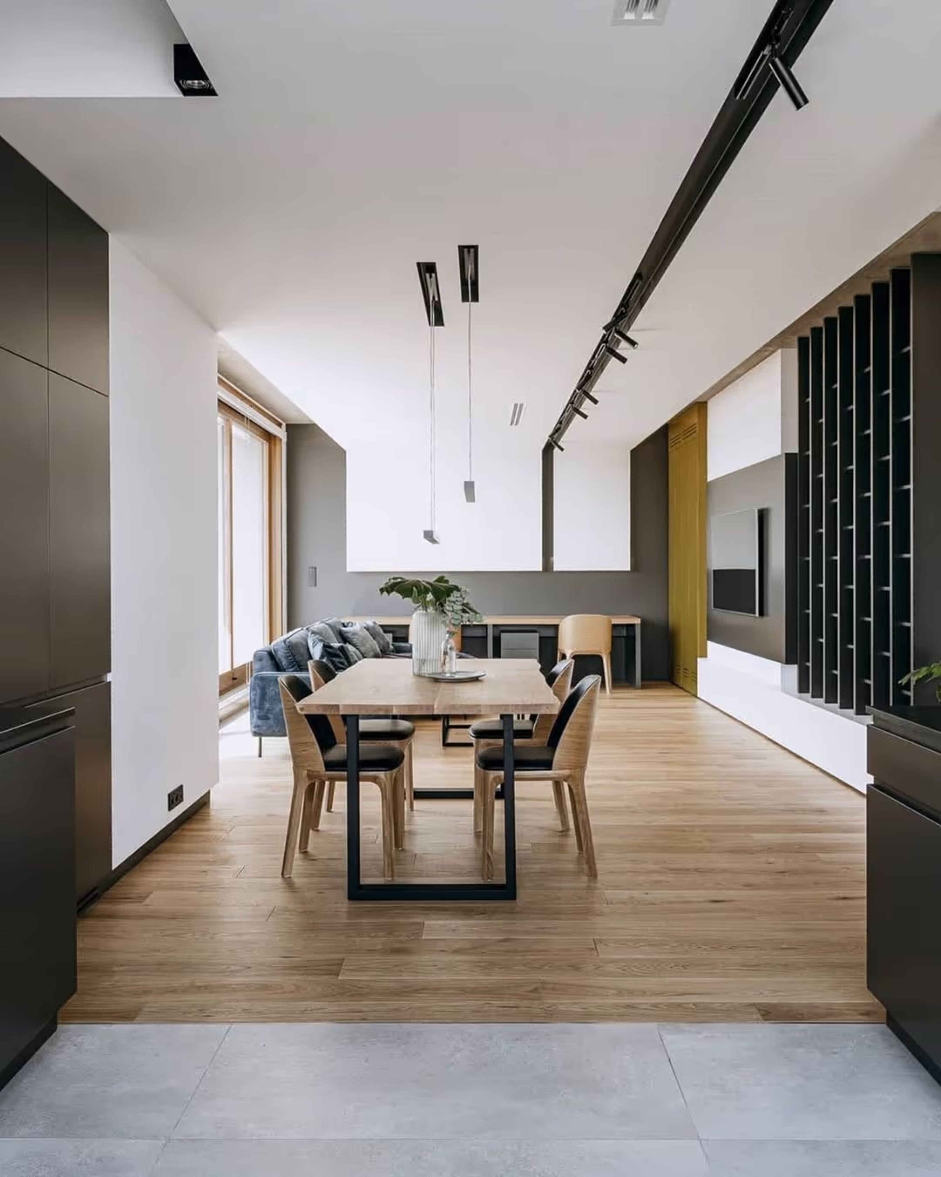 PABLO oak table top with black steel base
