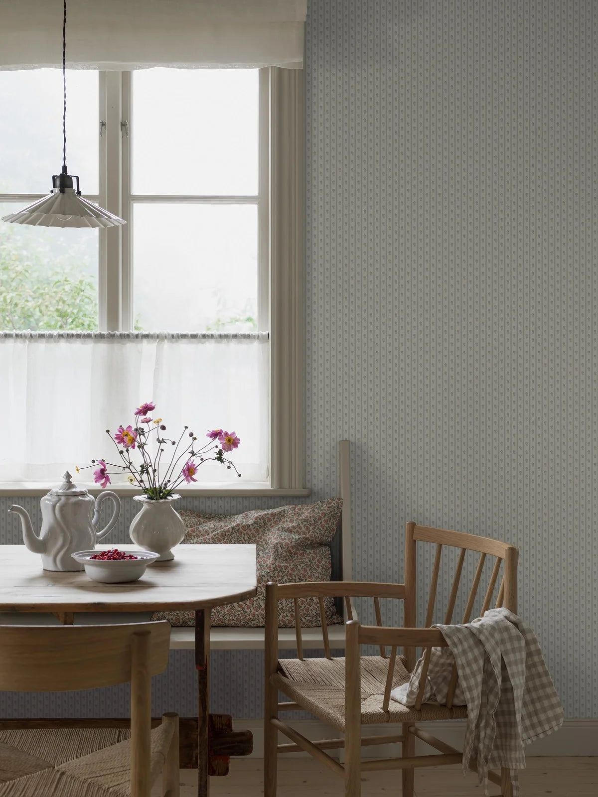 LILLA LYCKAN Beige and Green Striped Wallpaper with Floral Motif