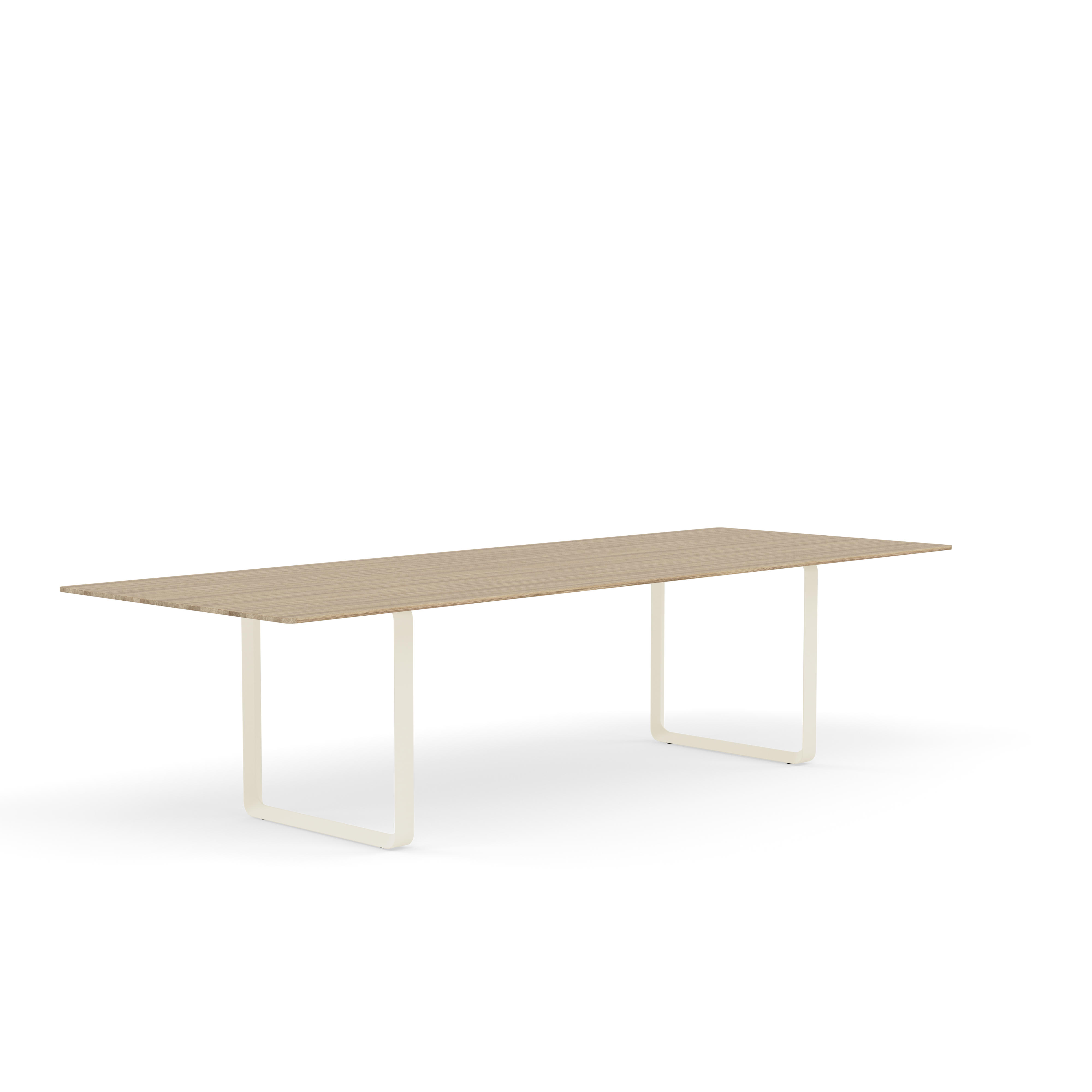 Table 70/70 oak wood with a sand-colored base
