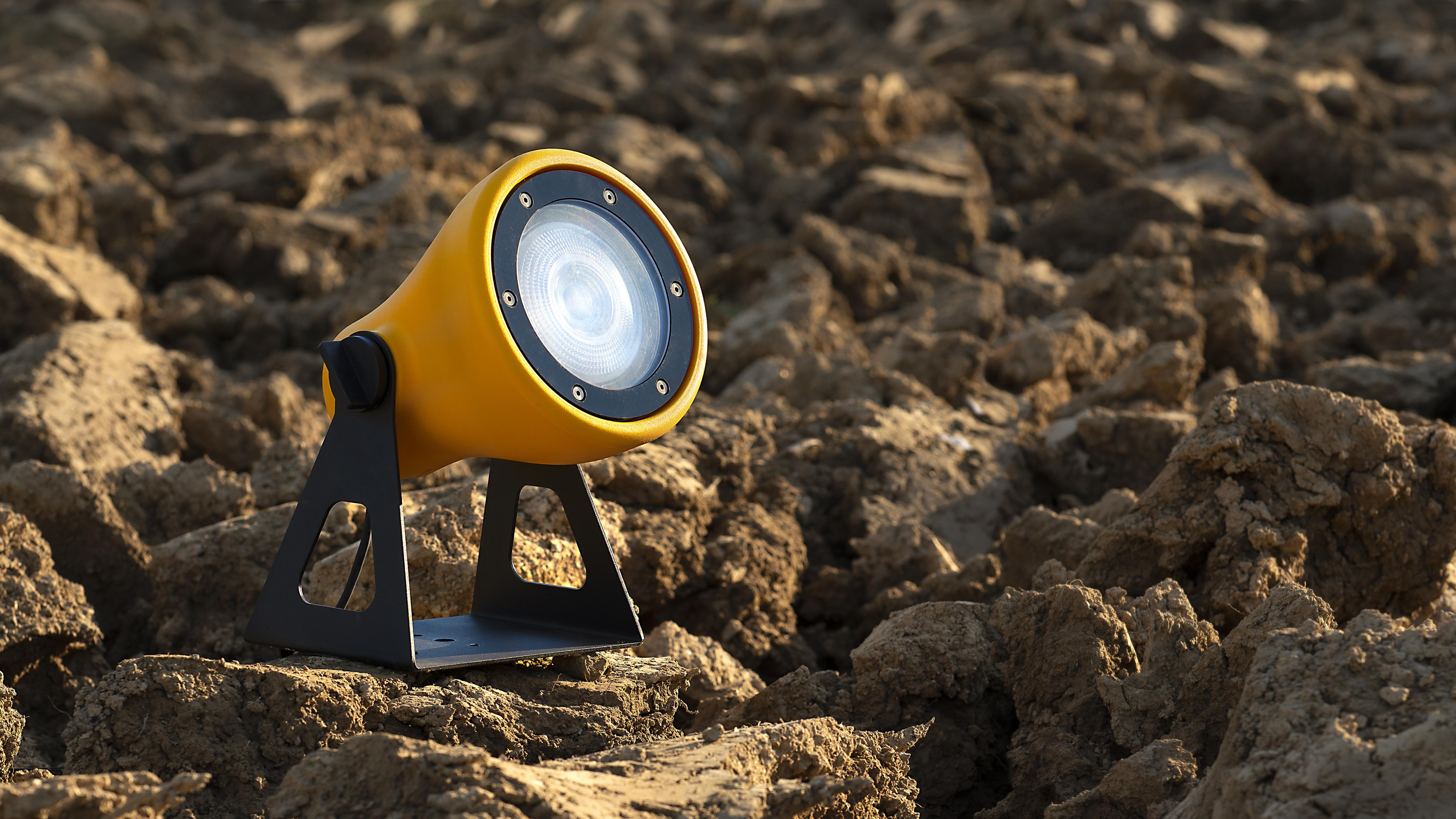 FROG Yellow Outdoor Floor Lamp