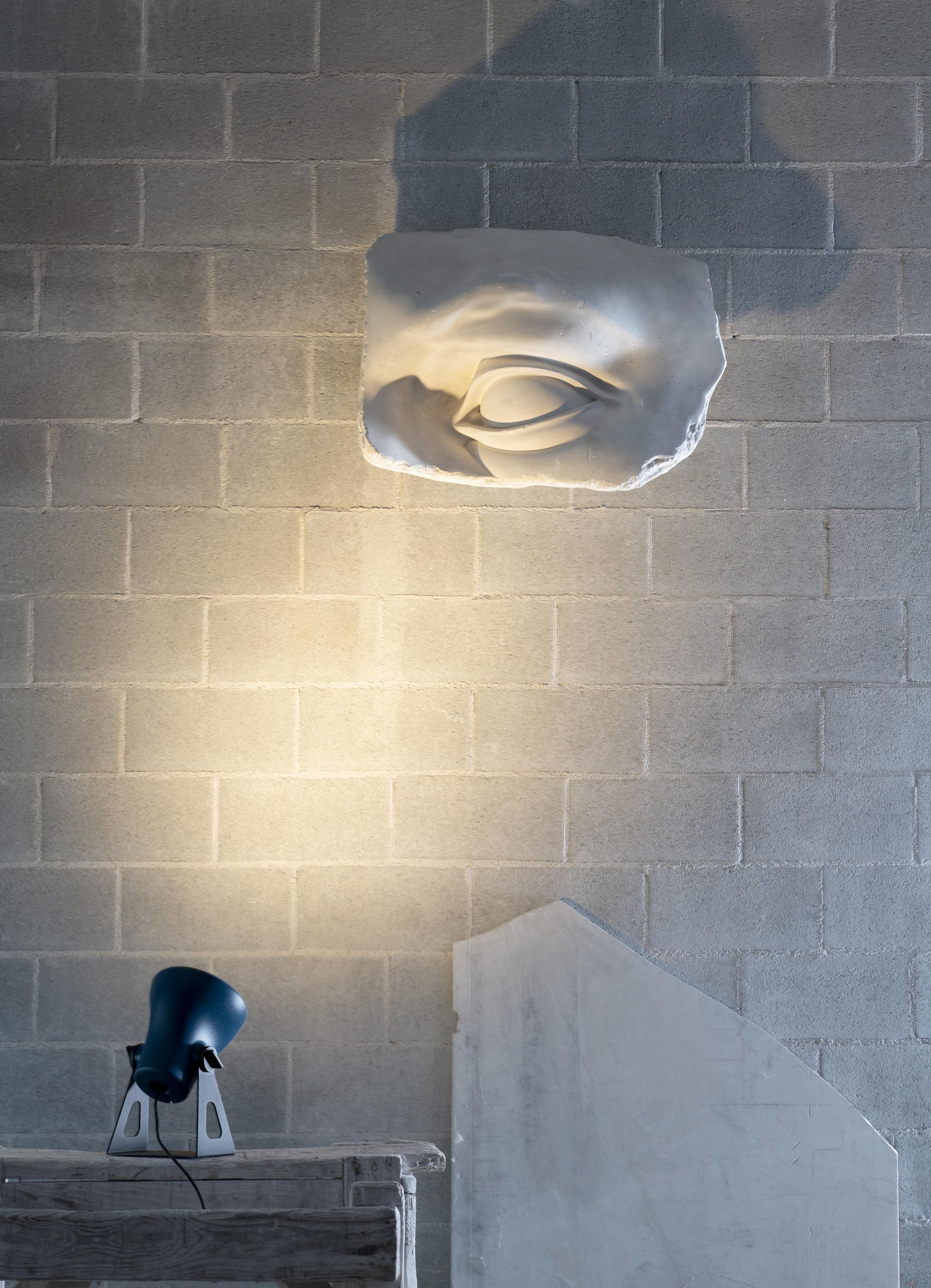 FROG Blue Outdoor Floor Lamp