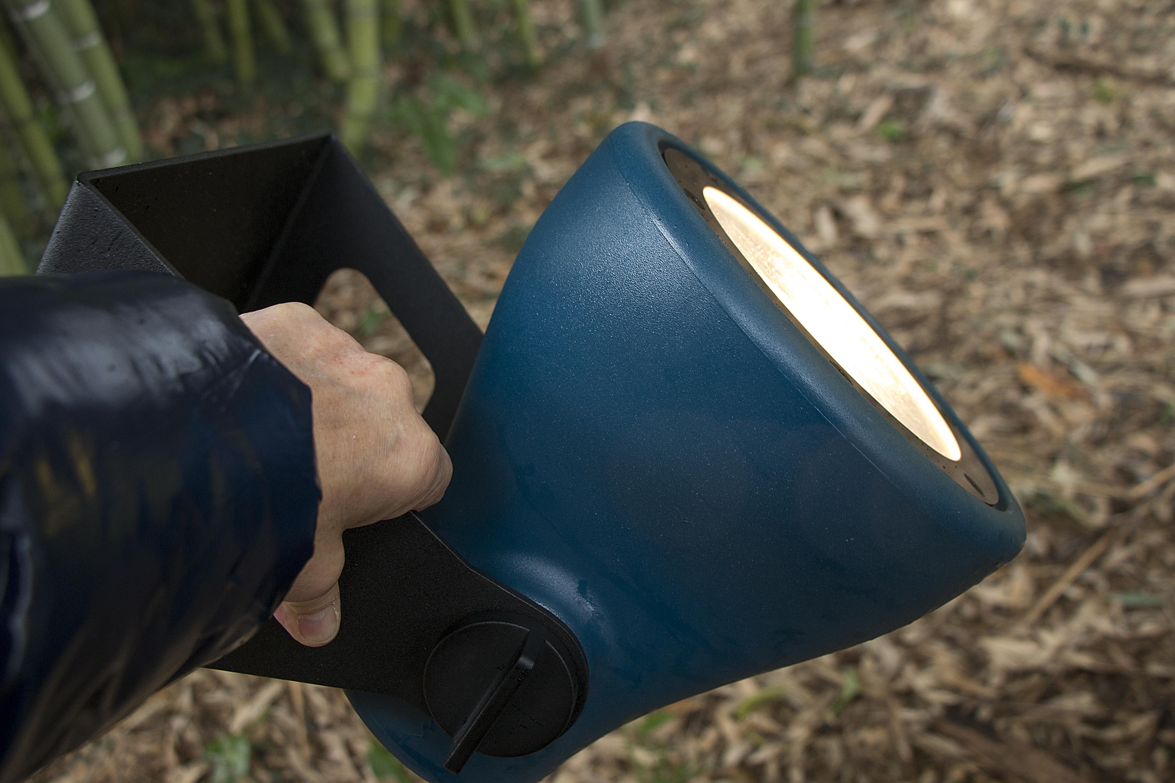 FROG Blue Outdoor Floor Lamp