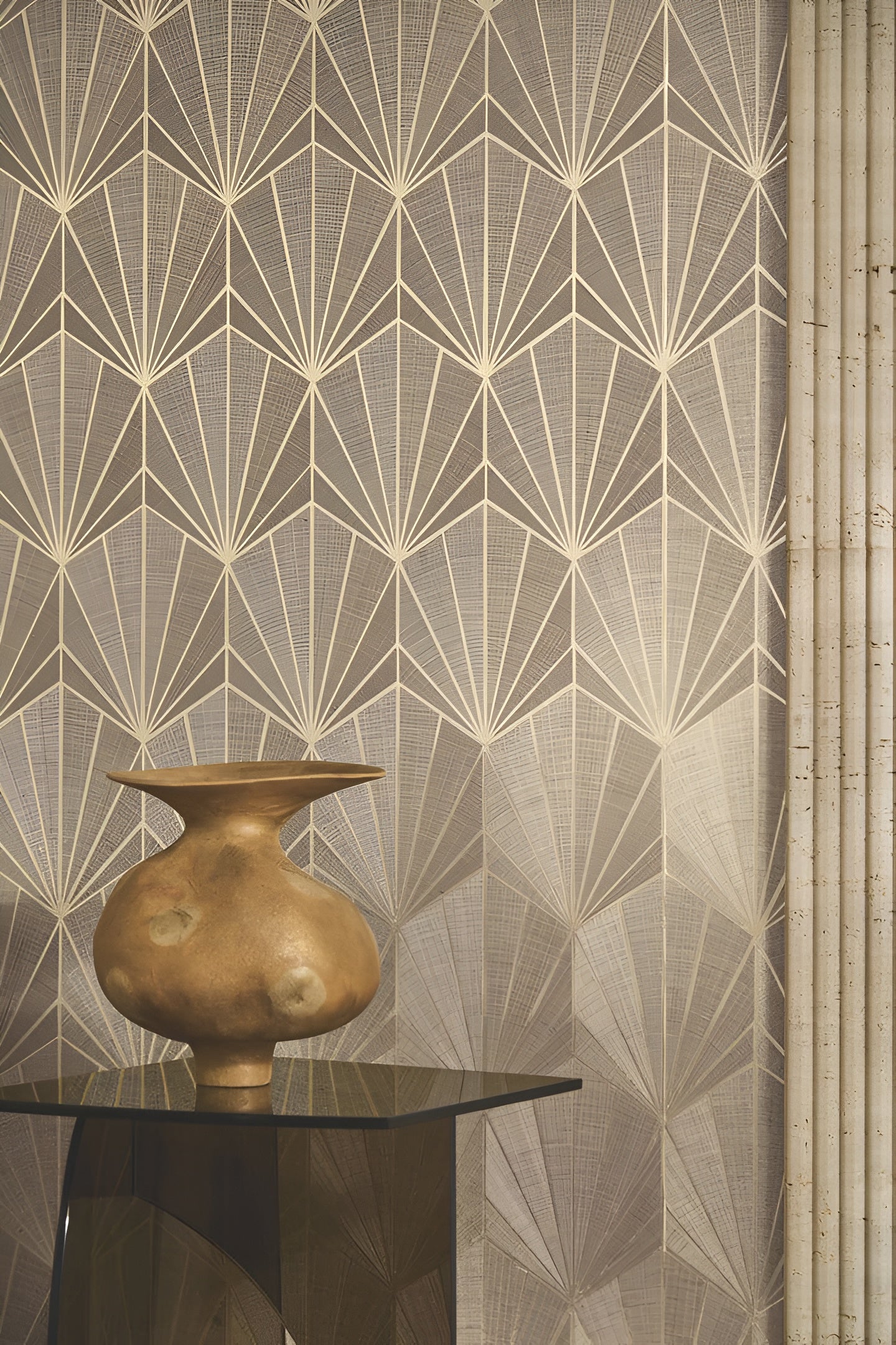 Metallic Natural Wallpaper Art Deco MAJESTÉ - BEIGE SABLE OR Beige
