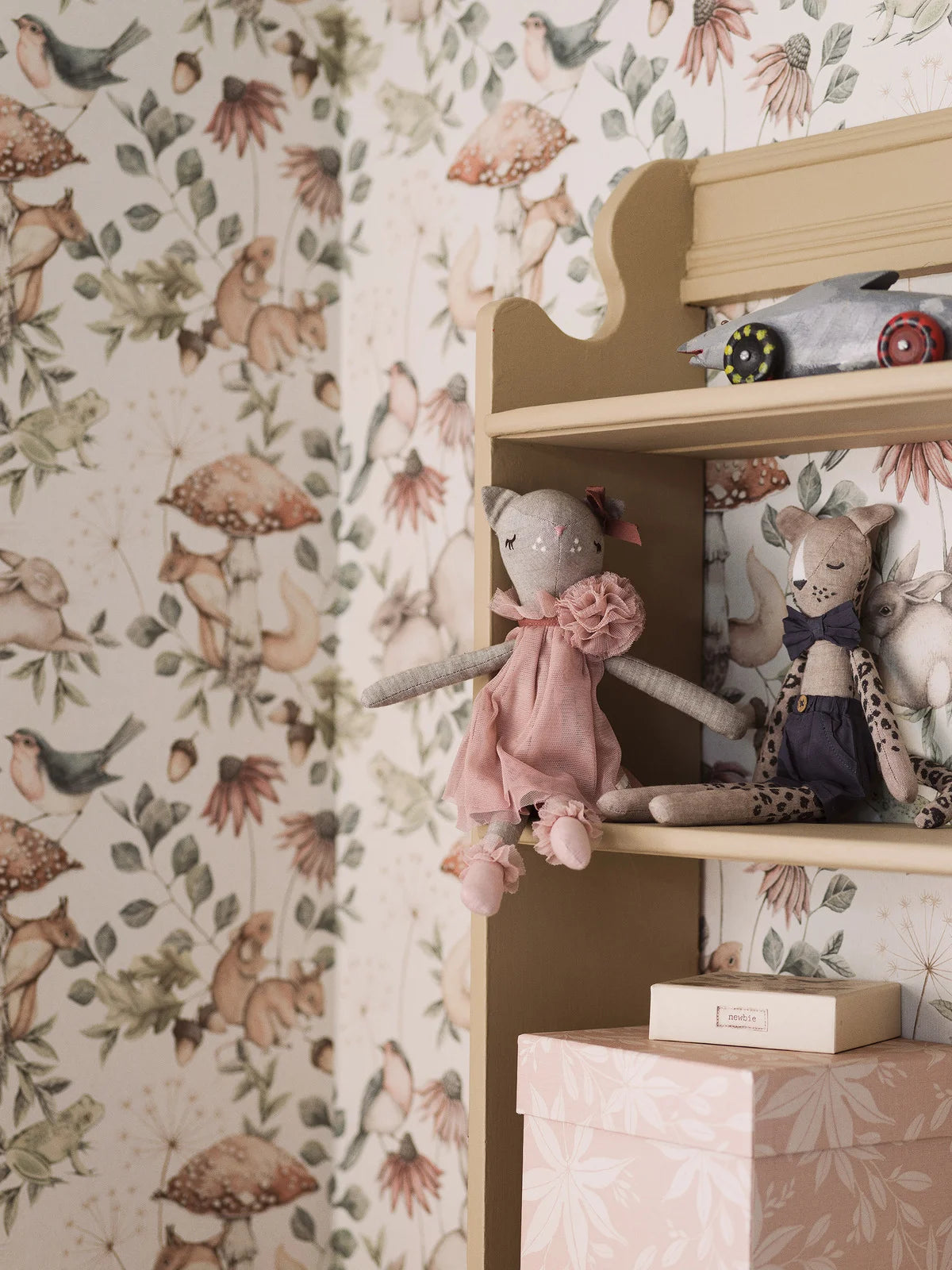 MINOU Beige Animal-Themed Children's Wallpaper