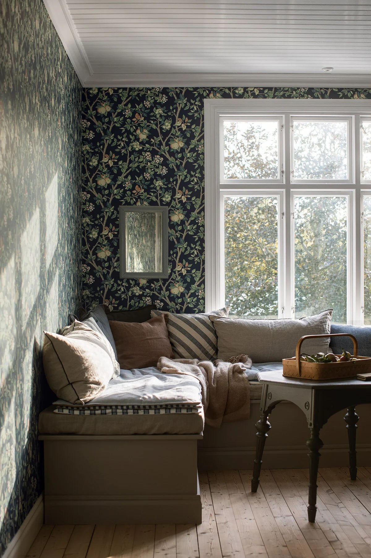 Wallpaper with a fruit tree plant pattern INGRID MARIE dark blue with green