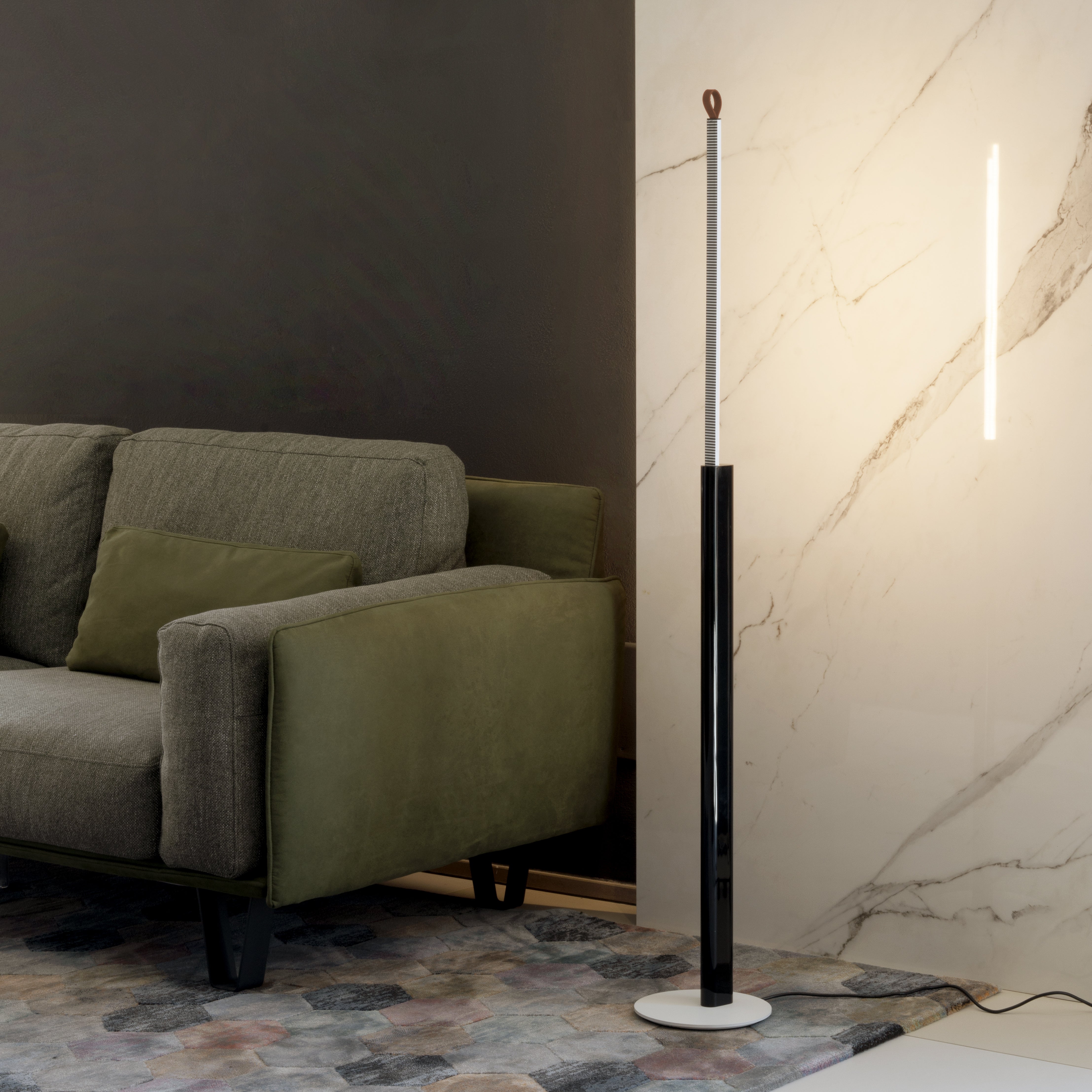 Metrica Floor Lamp in Glossy White