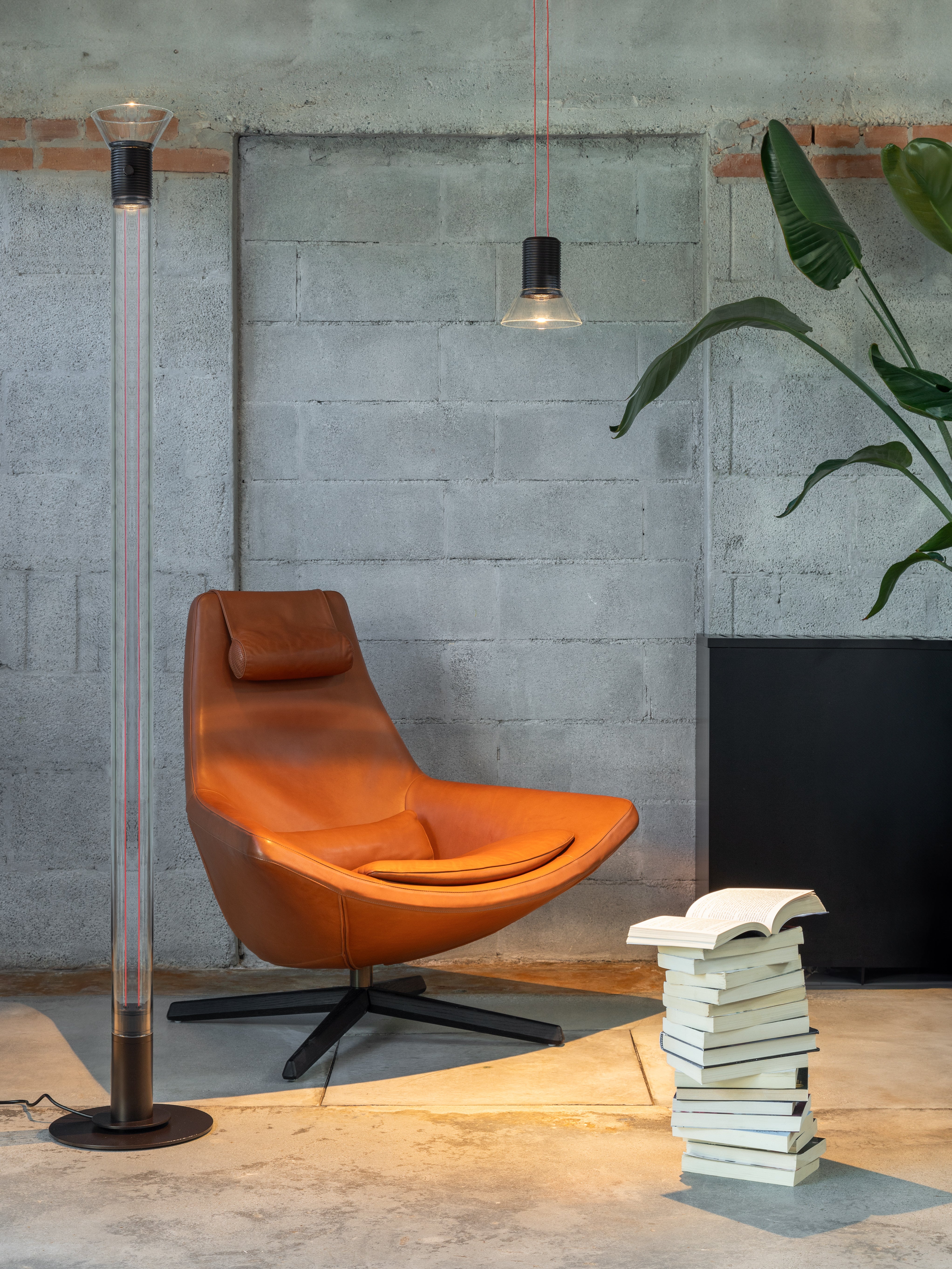 DIA Floor Lamp in Transparent with Matte Brown Accents
