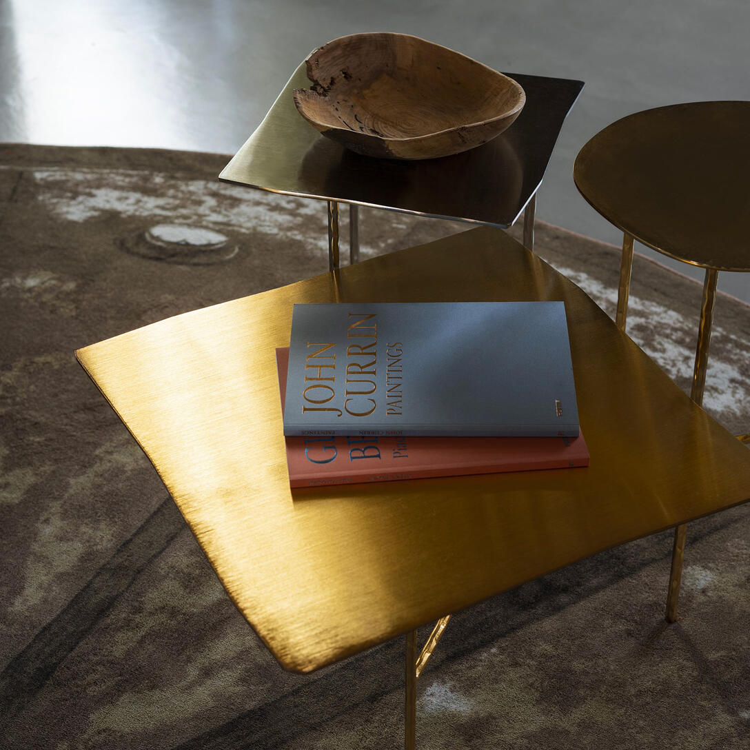 Coffee table XXX gold
