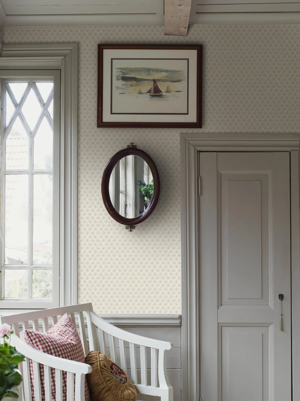 Non-woven paper wallpaper with geometric pattern SVEA beige