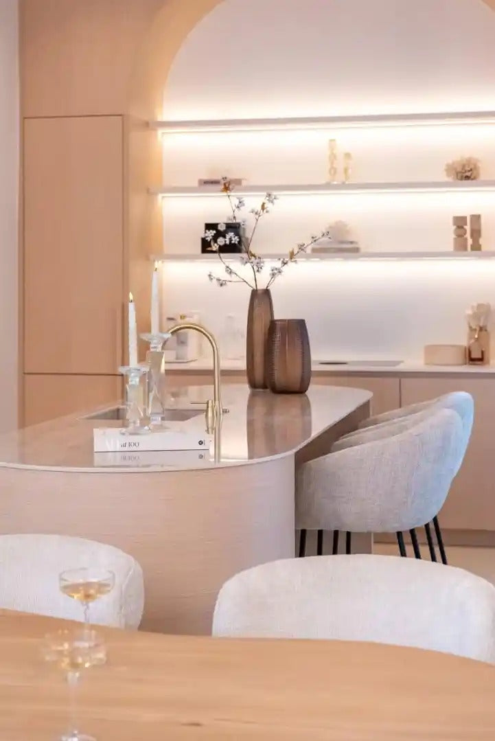 FICTUS Beige Oval Table