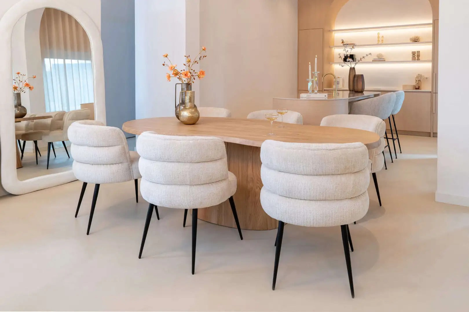 FICTUS Beige Oval Table