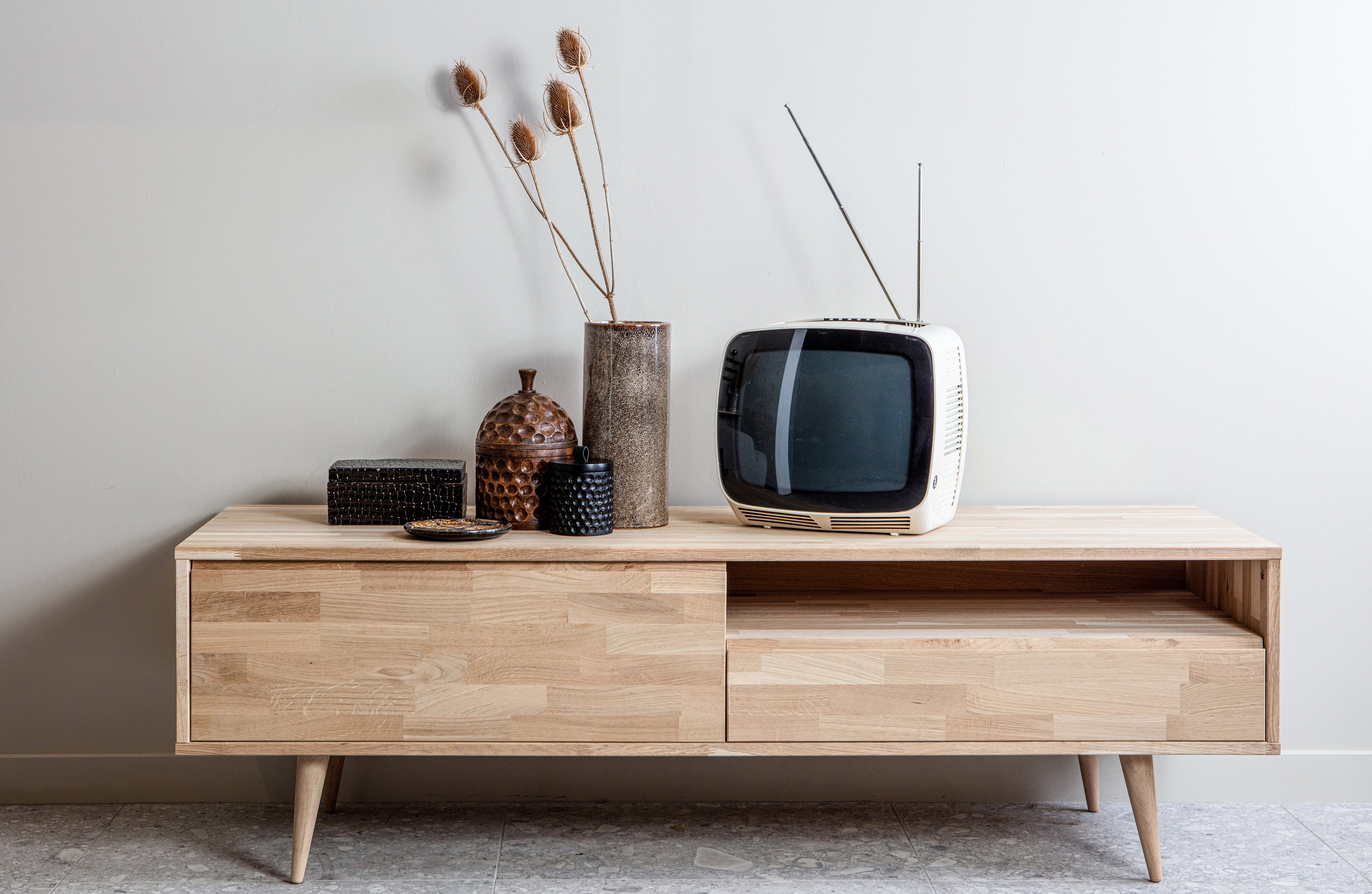 Szafka RTV TYGO – Woood