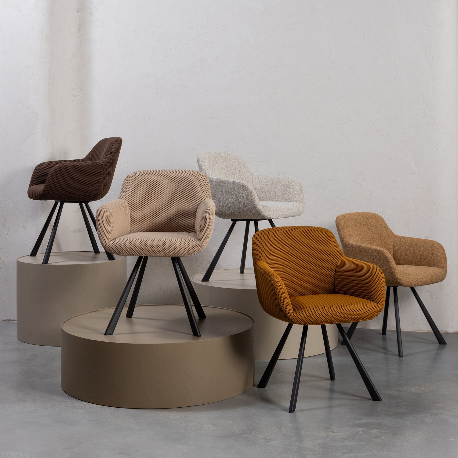 Juno beige chair