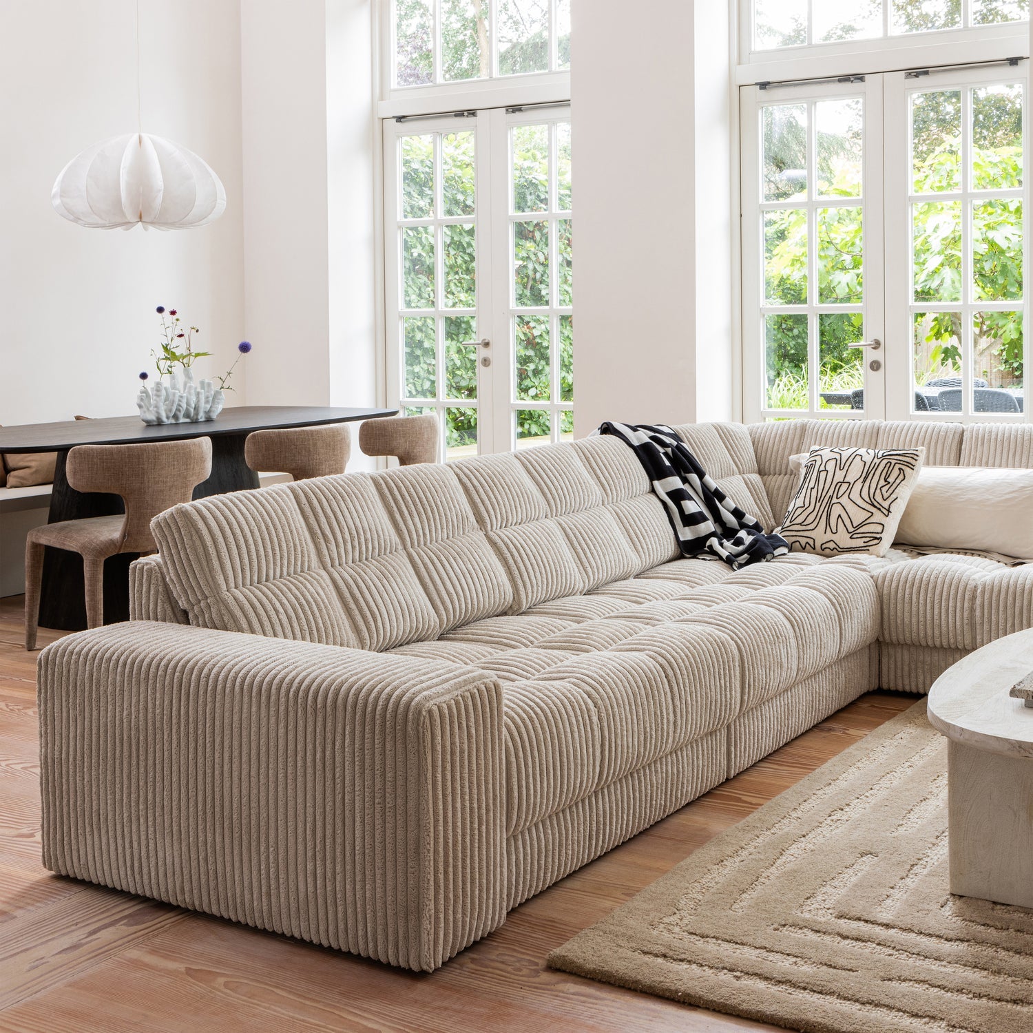 Sofa rechtsseitig SECOND DATE cremefarbener Cord