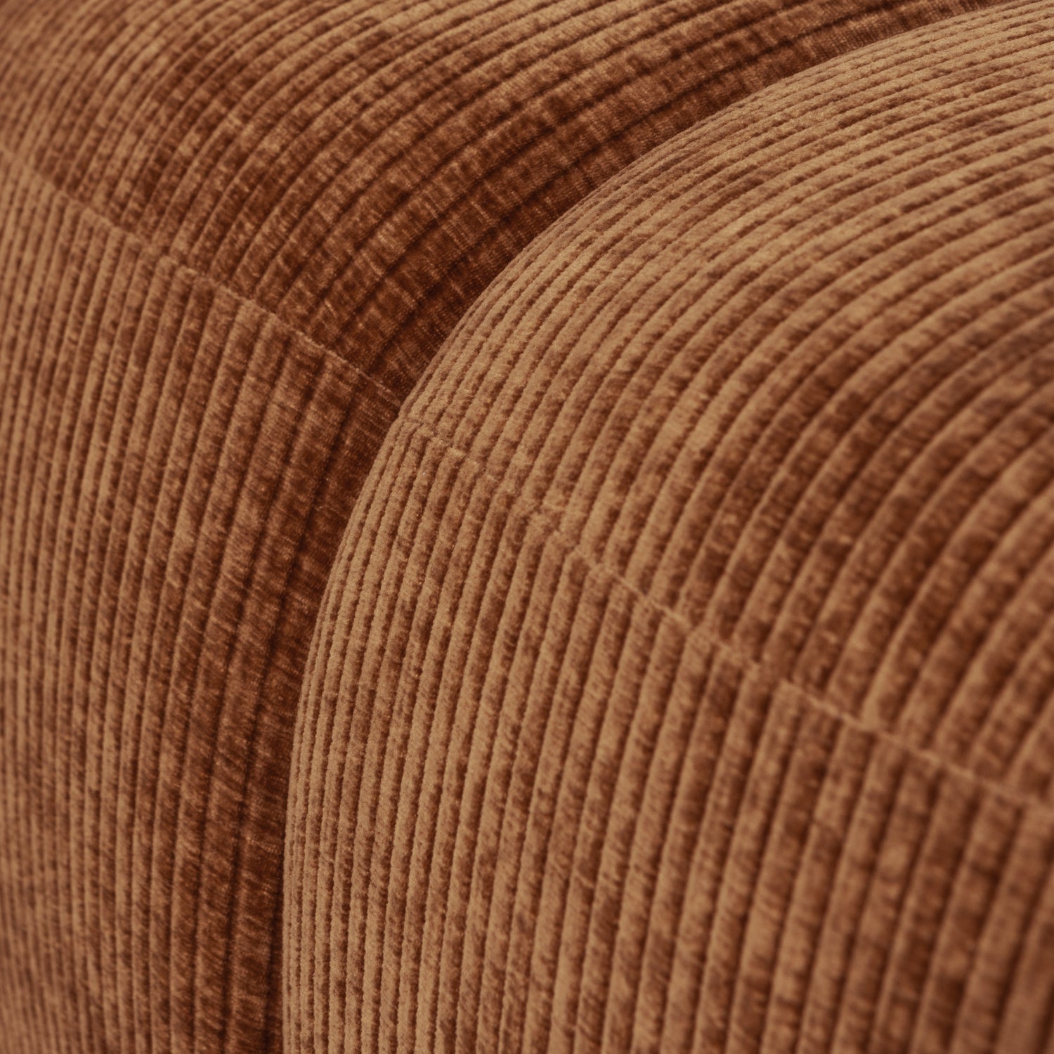 MOJO pouf in brown corduroy