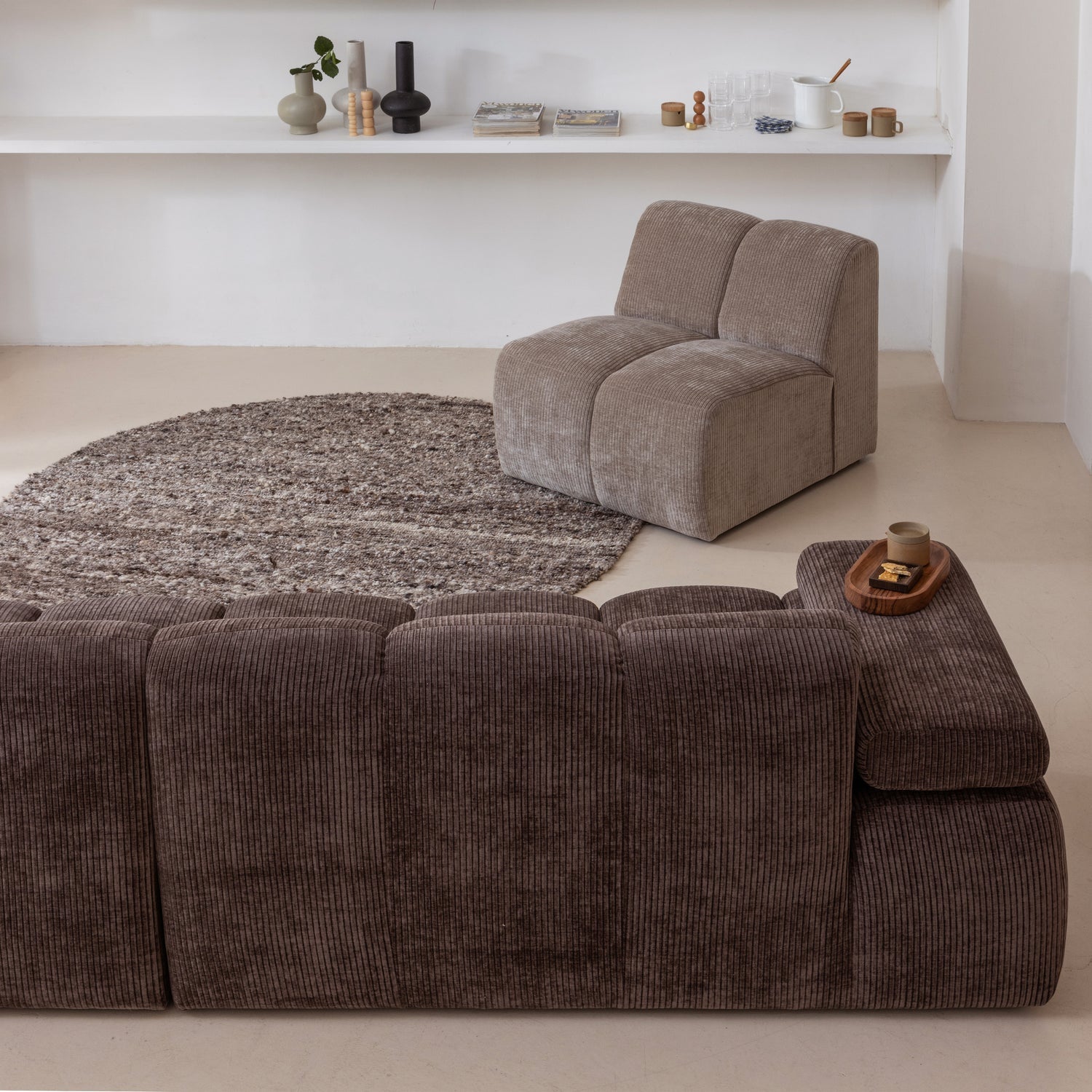 Armchair / MOJO module sand lamb