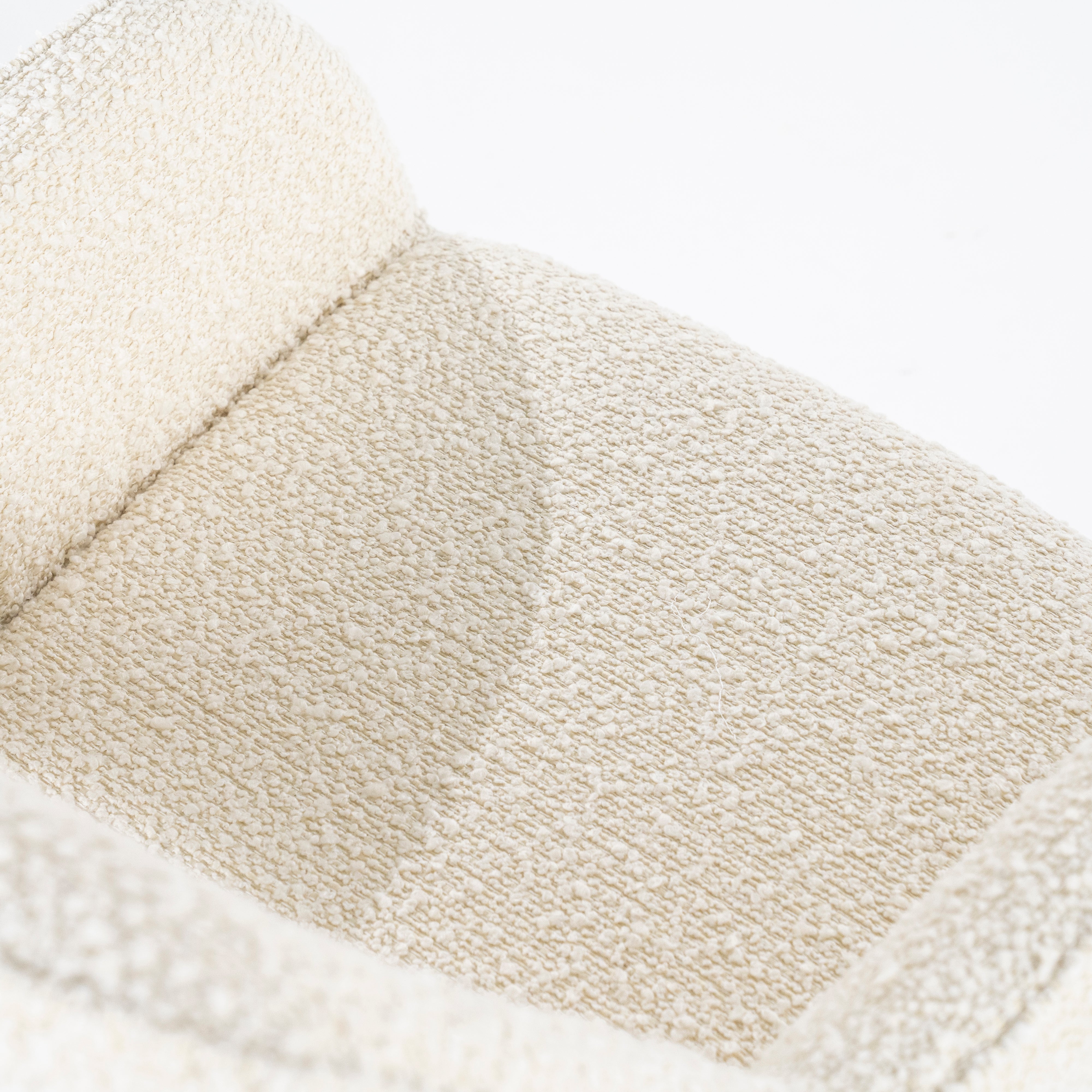 Stuhl FABIO beige mit schwarzem Gestell