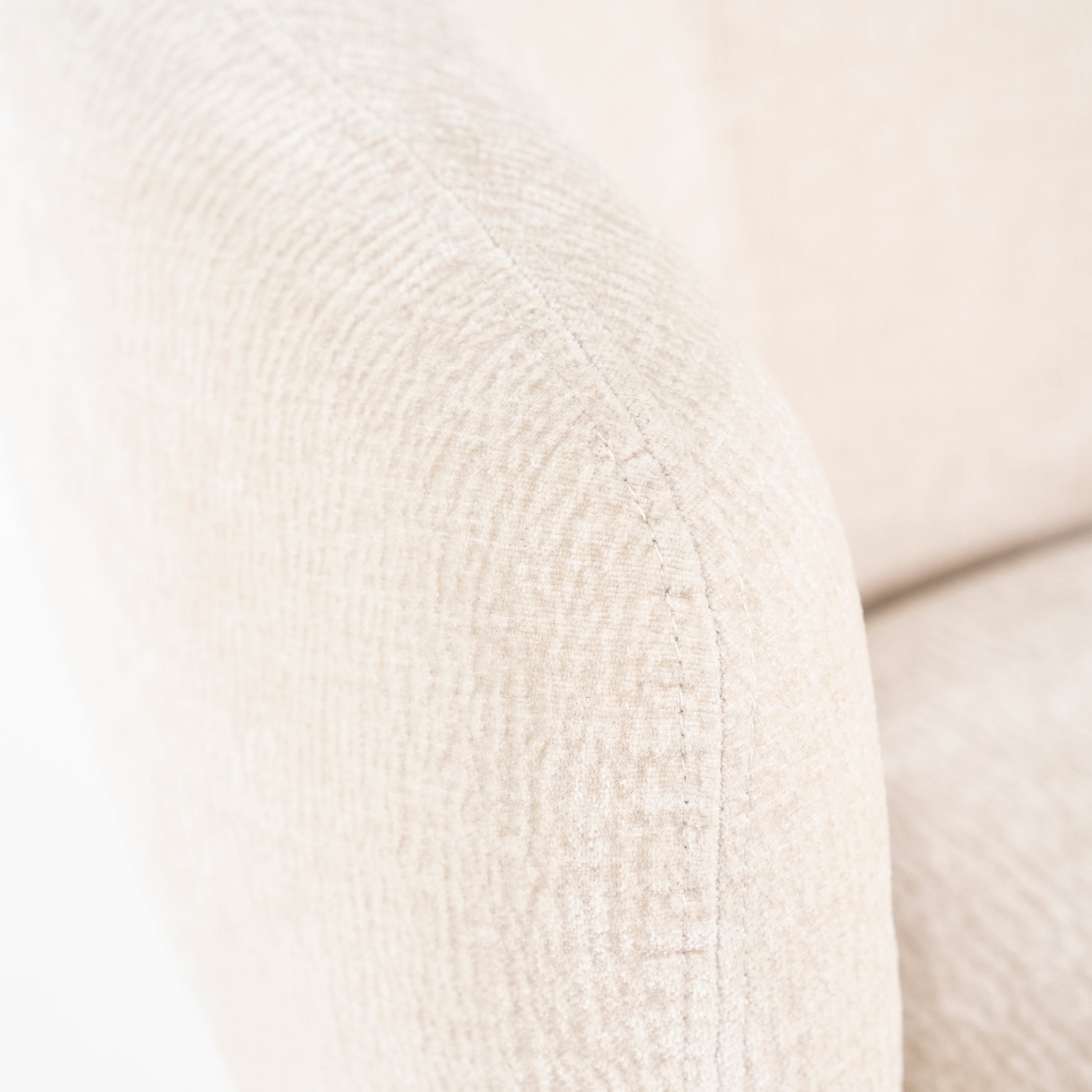 DAVID armchair in light beige with a black base