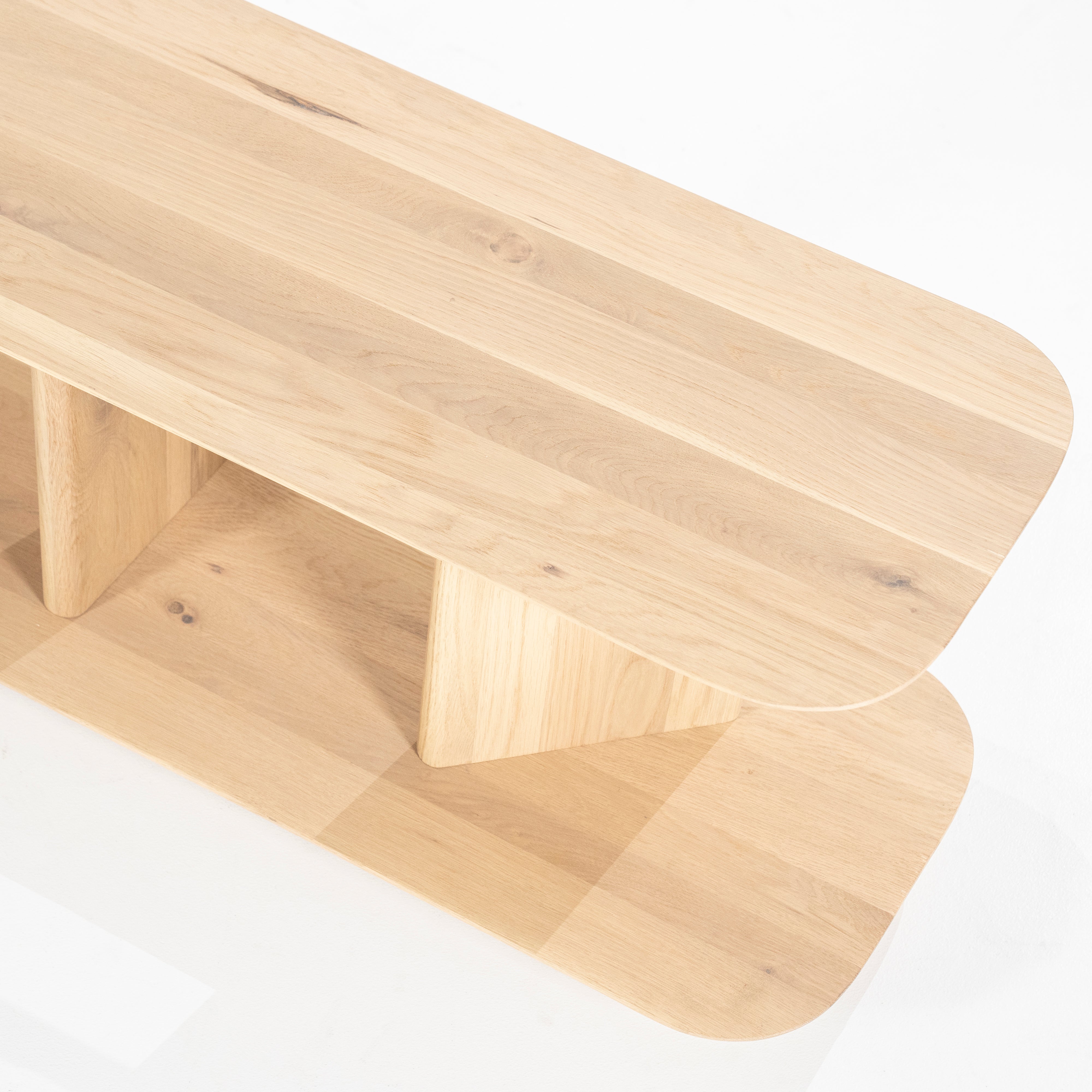 RTV-Sideboard aus Eichenholz