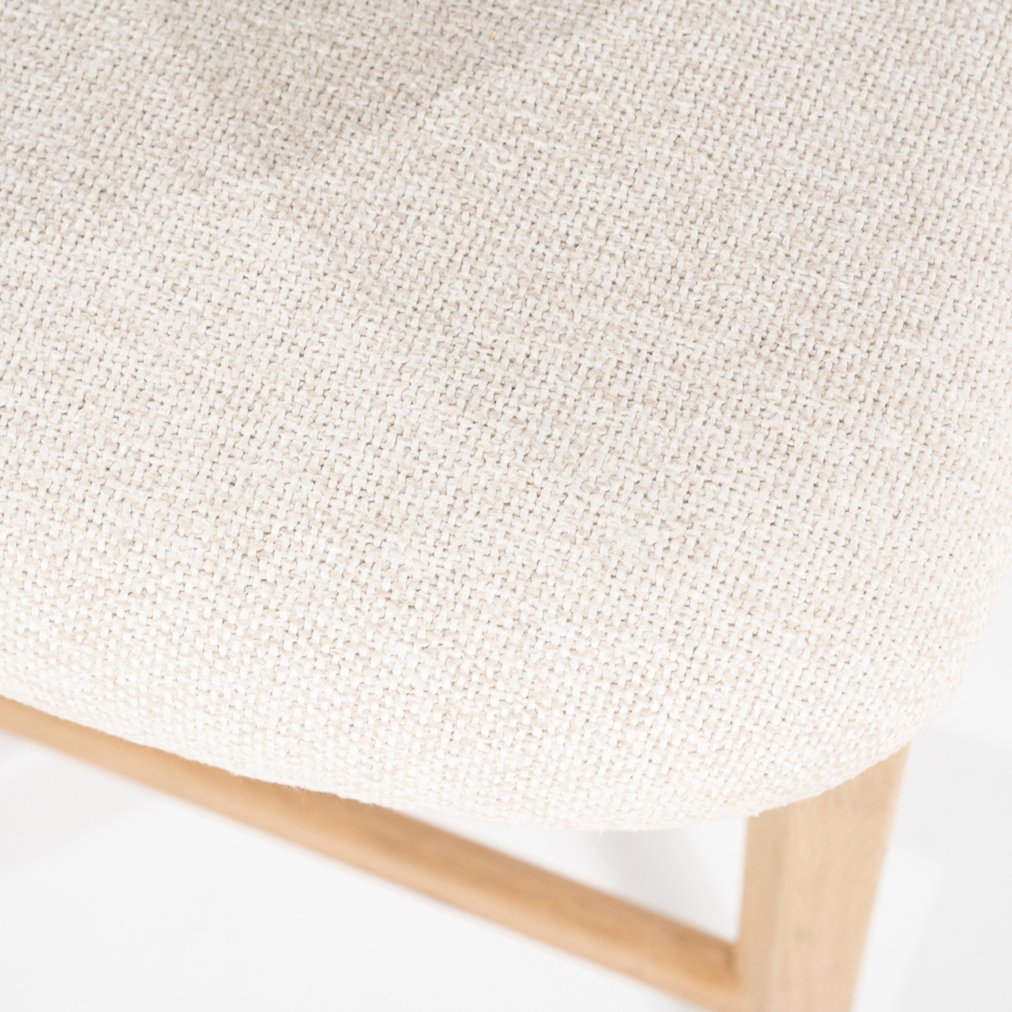 Hocker MIKKY beige mit Eichenbasis