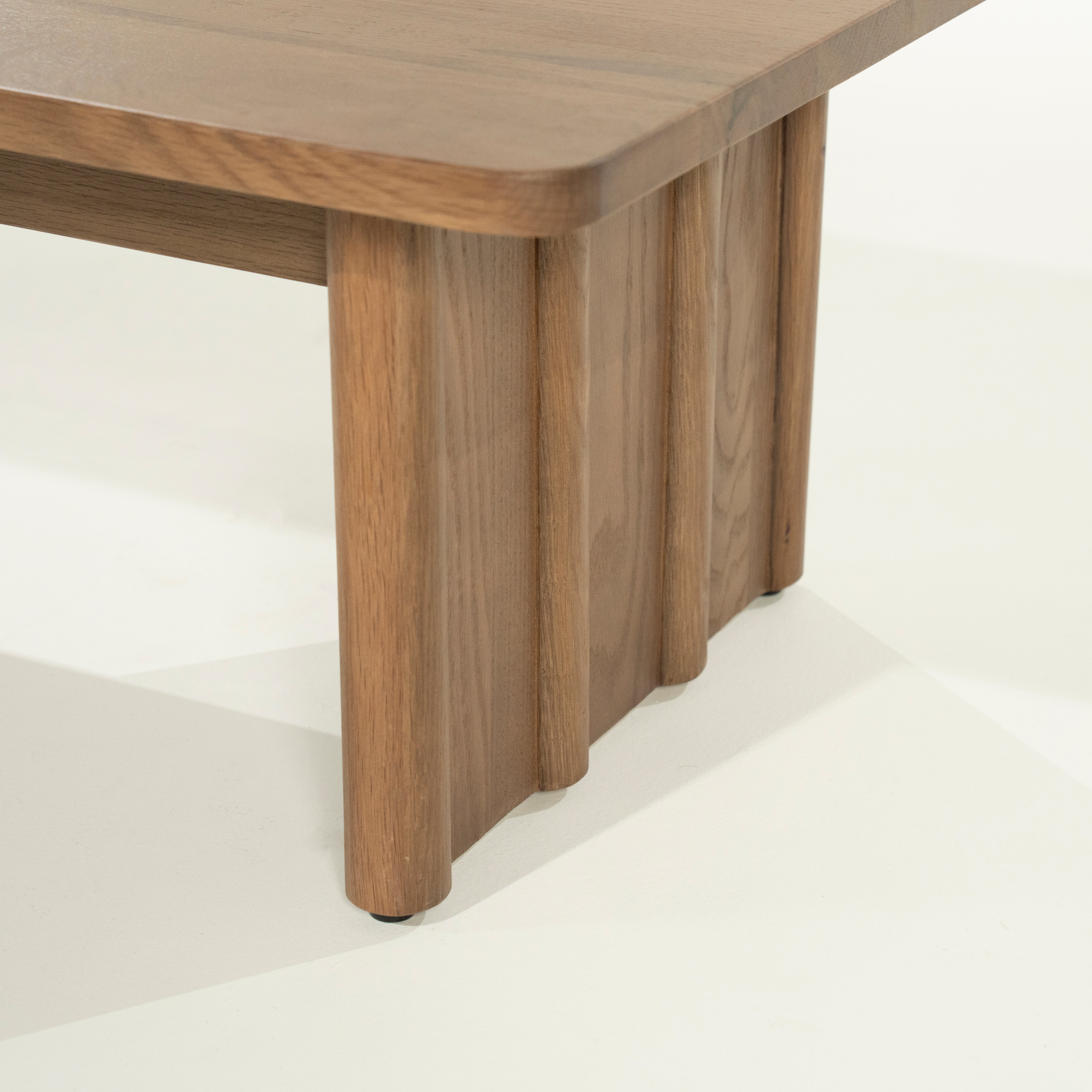 Couchtisch JAKE dunkles Eichenholz