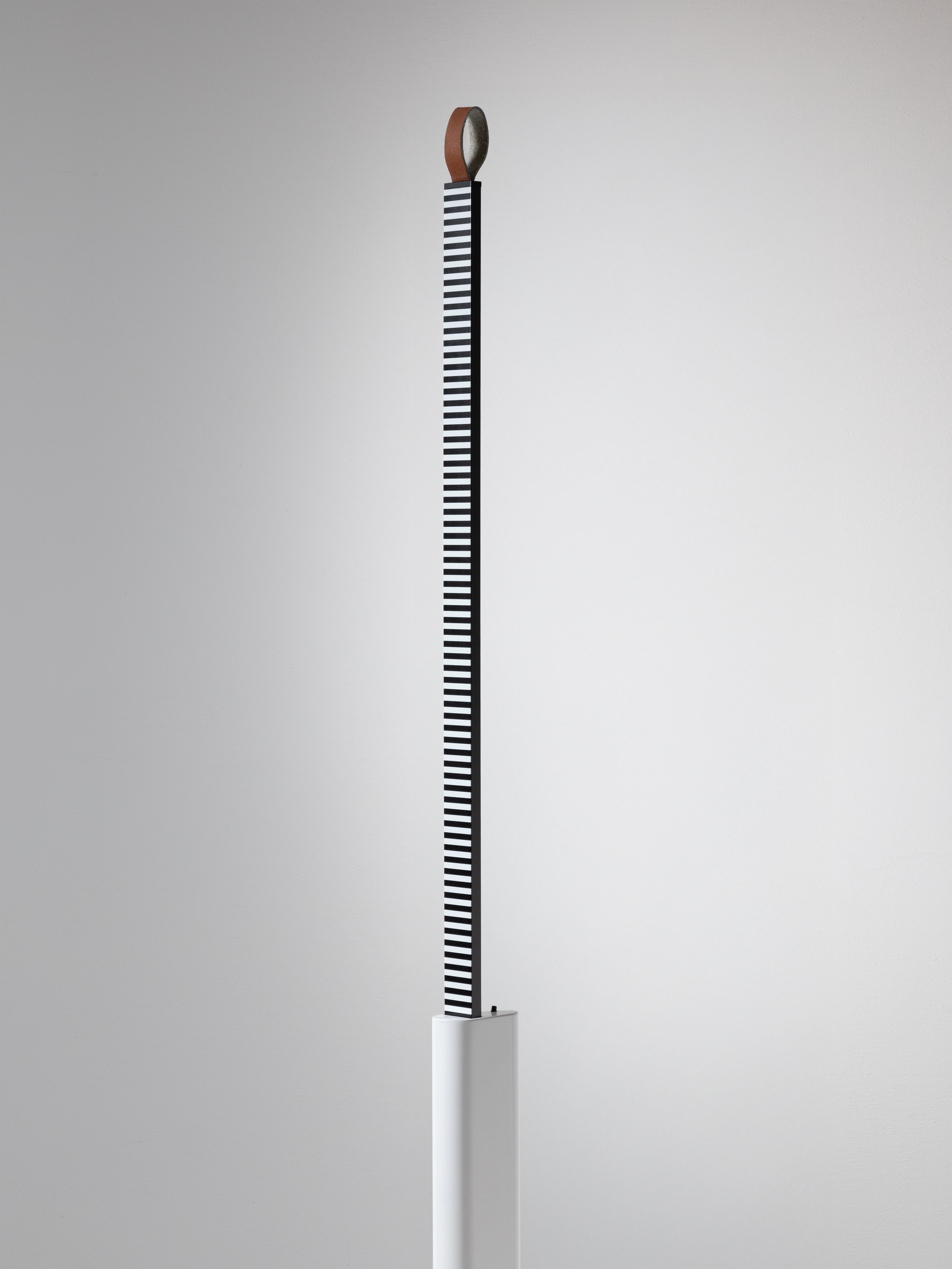 Metrica Floor Lamp in Glossy White