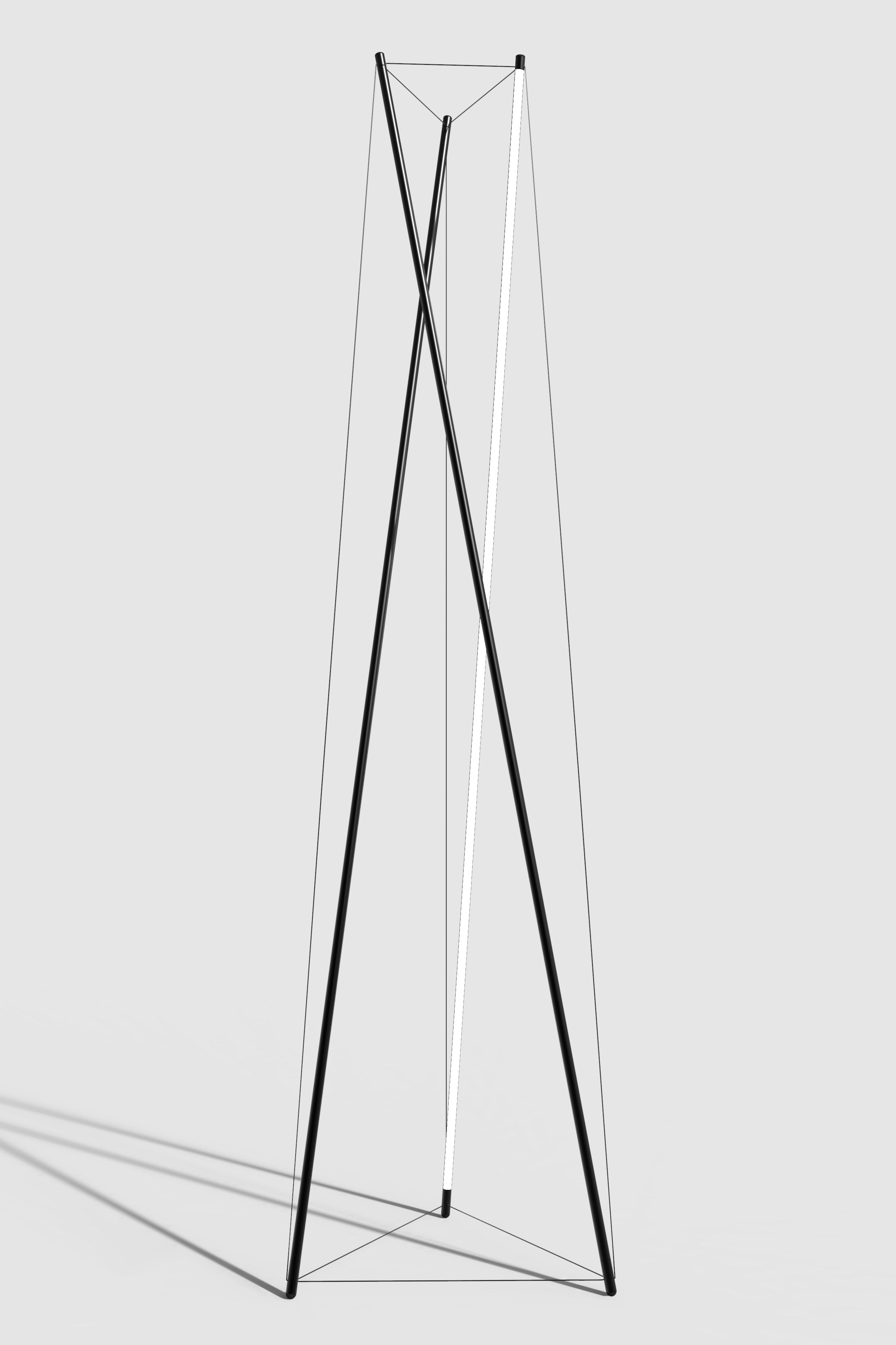 TENSO Black Floor Lamp