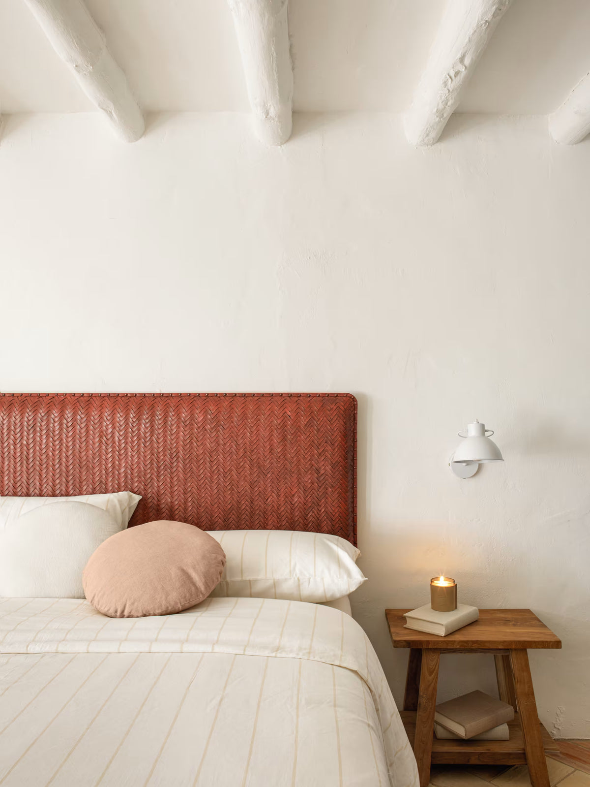 Adjustable Wall Lamp OFFELIS White