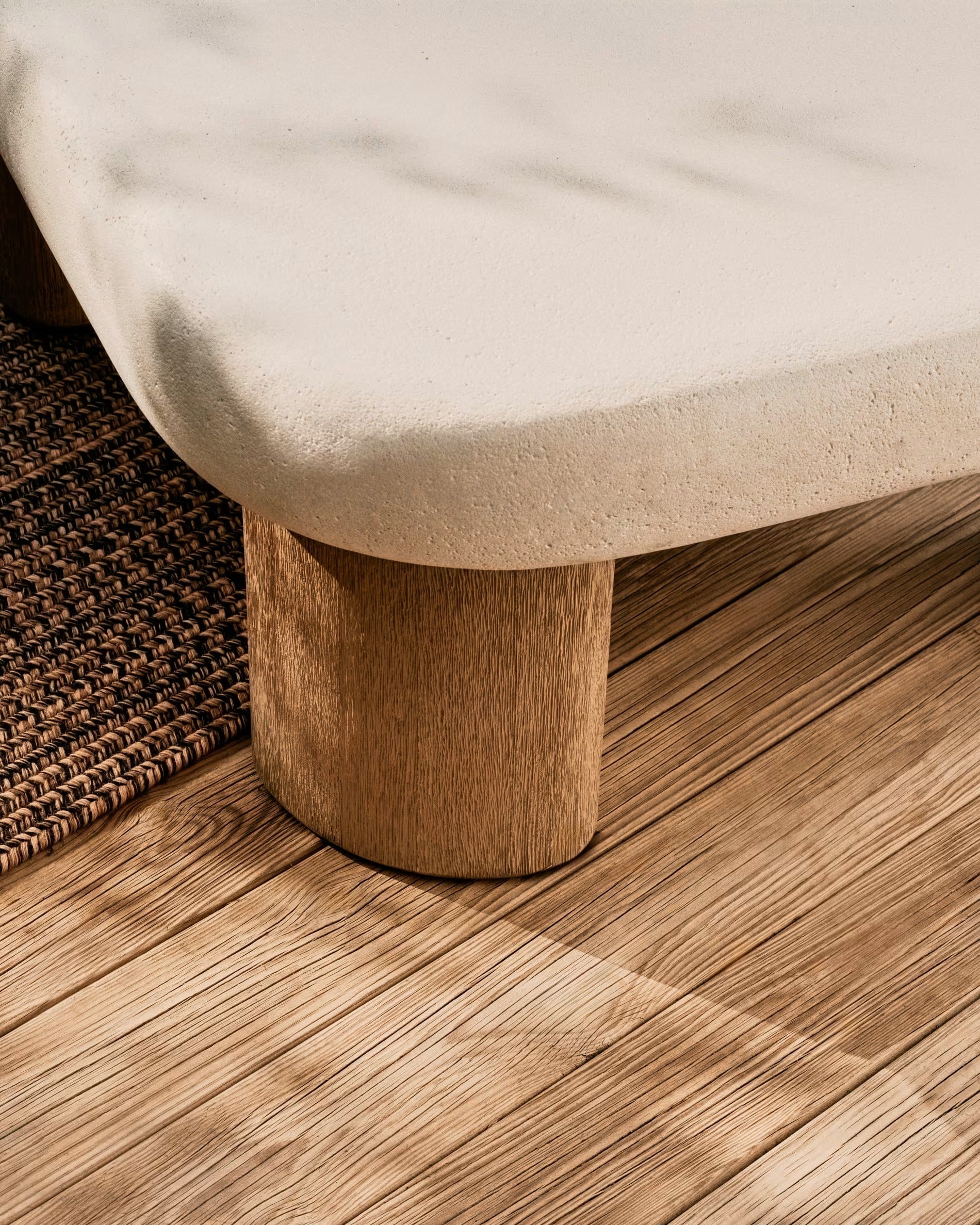 External coffee table Cement and acacia wood