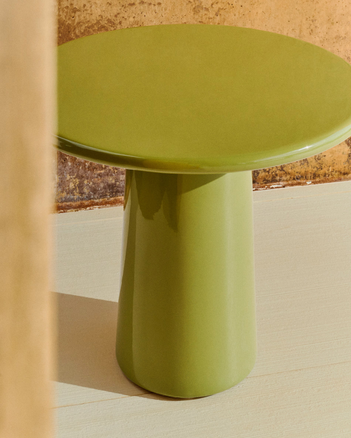 Albanella green coffee table