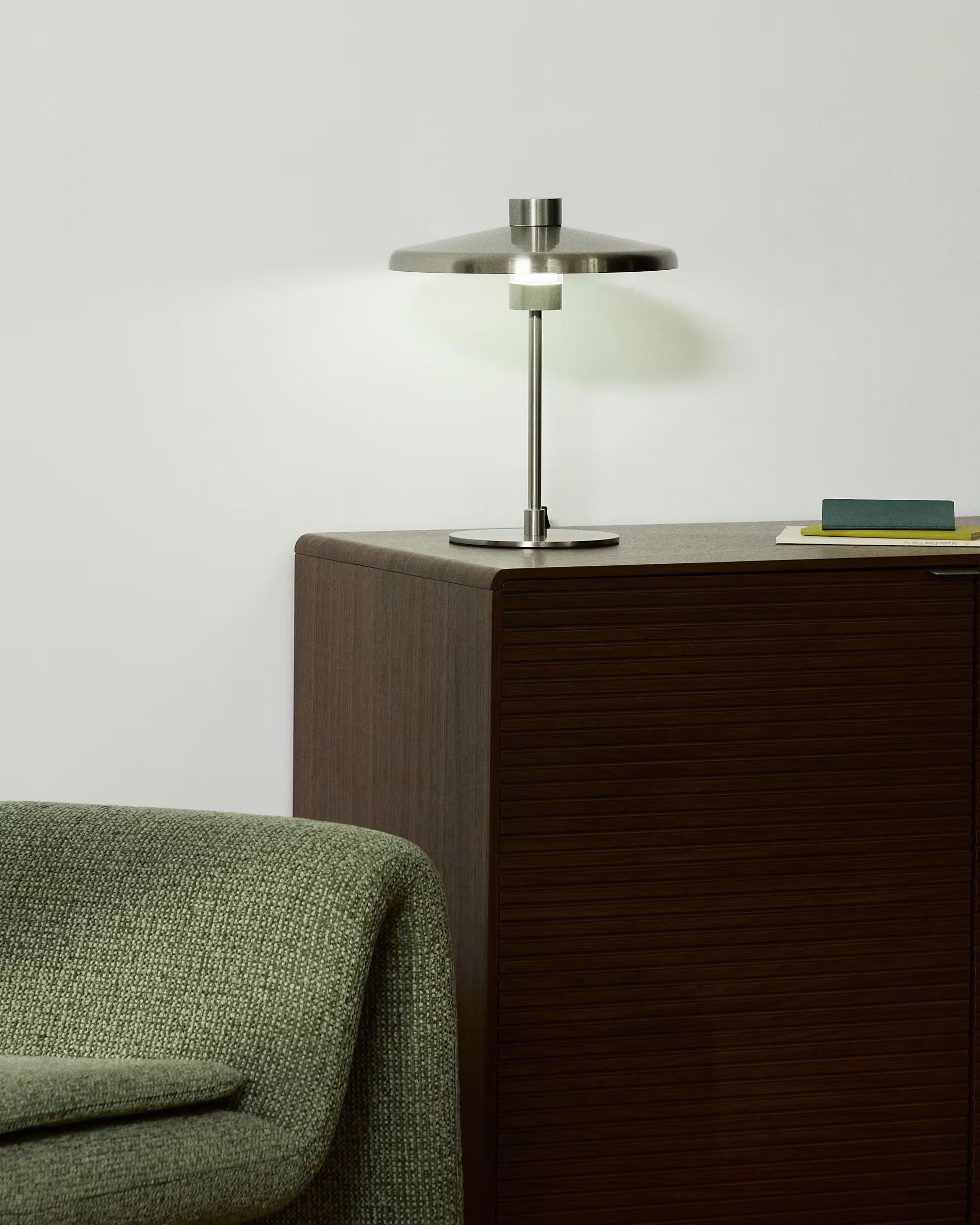 NUVIRA Silver Table Lamp
