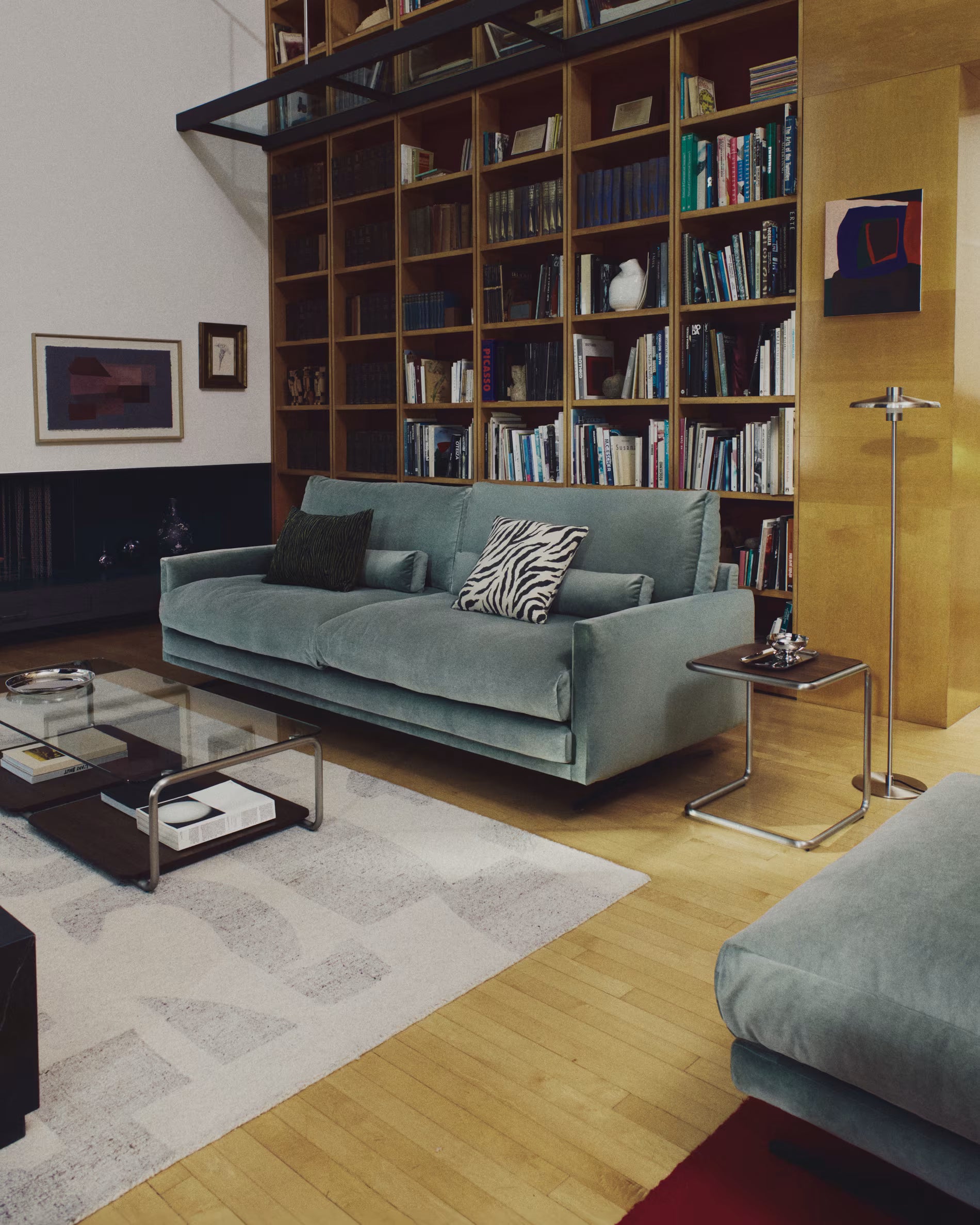 NUVIRA Silver Floor Lamp