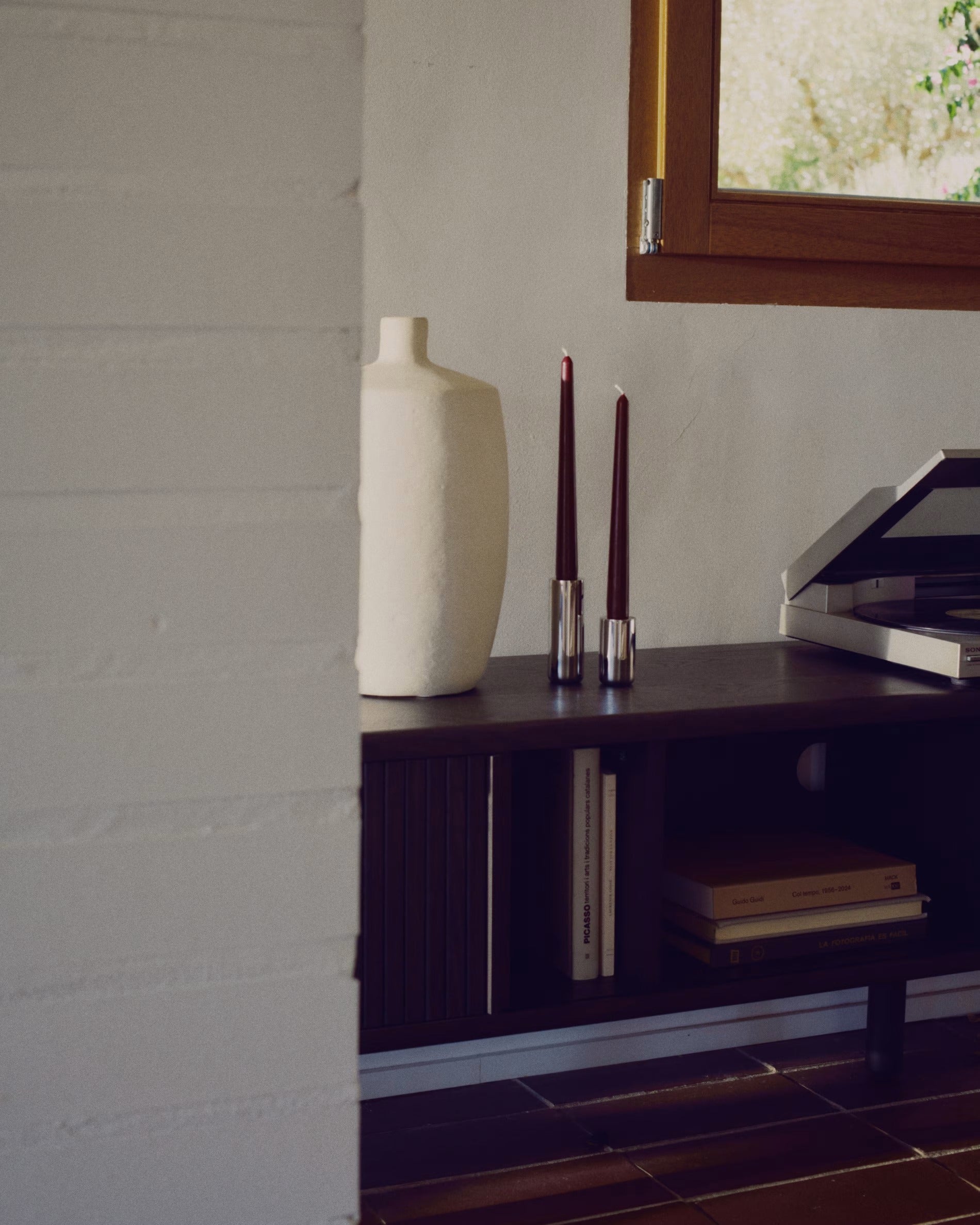 RTV-Sideboard MAILEN dunkle Esche-Furnier