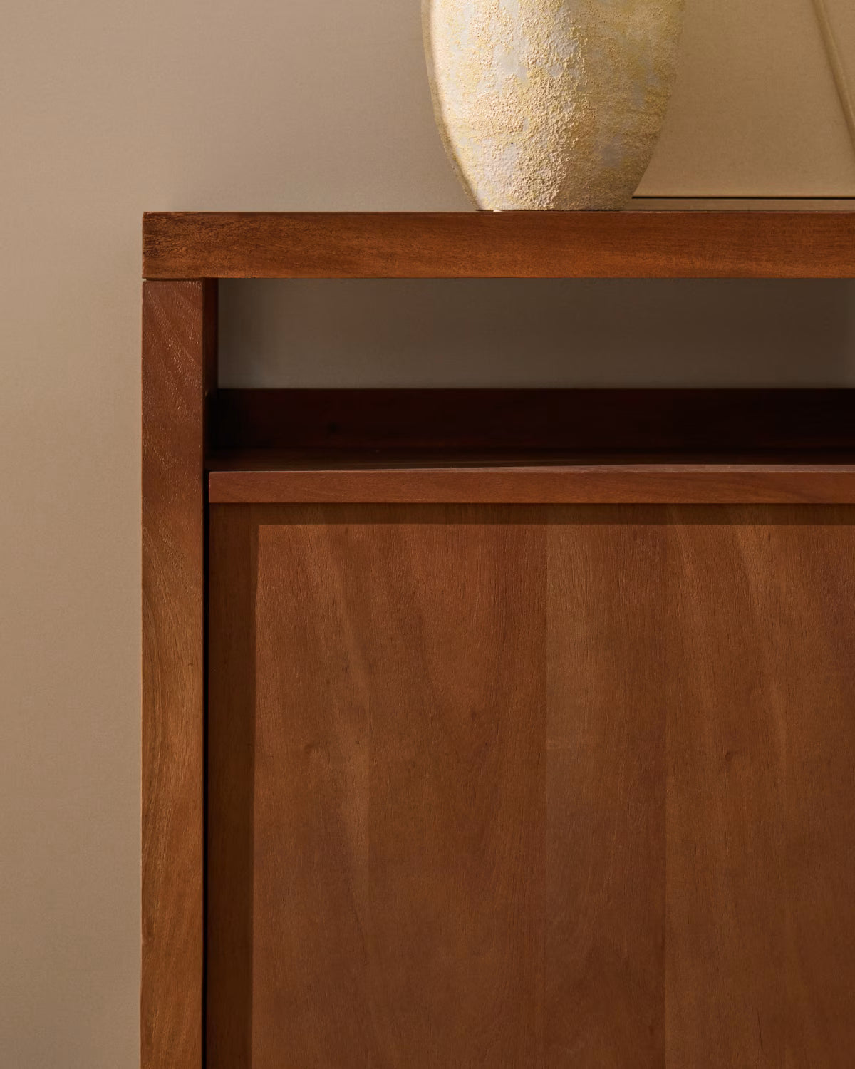 NORANI Lite Chest of Drawers in Acacia Wood and Veneer