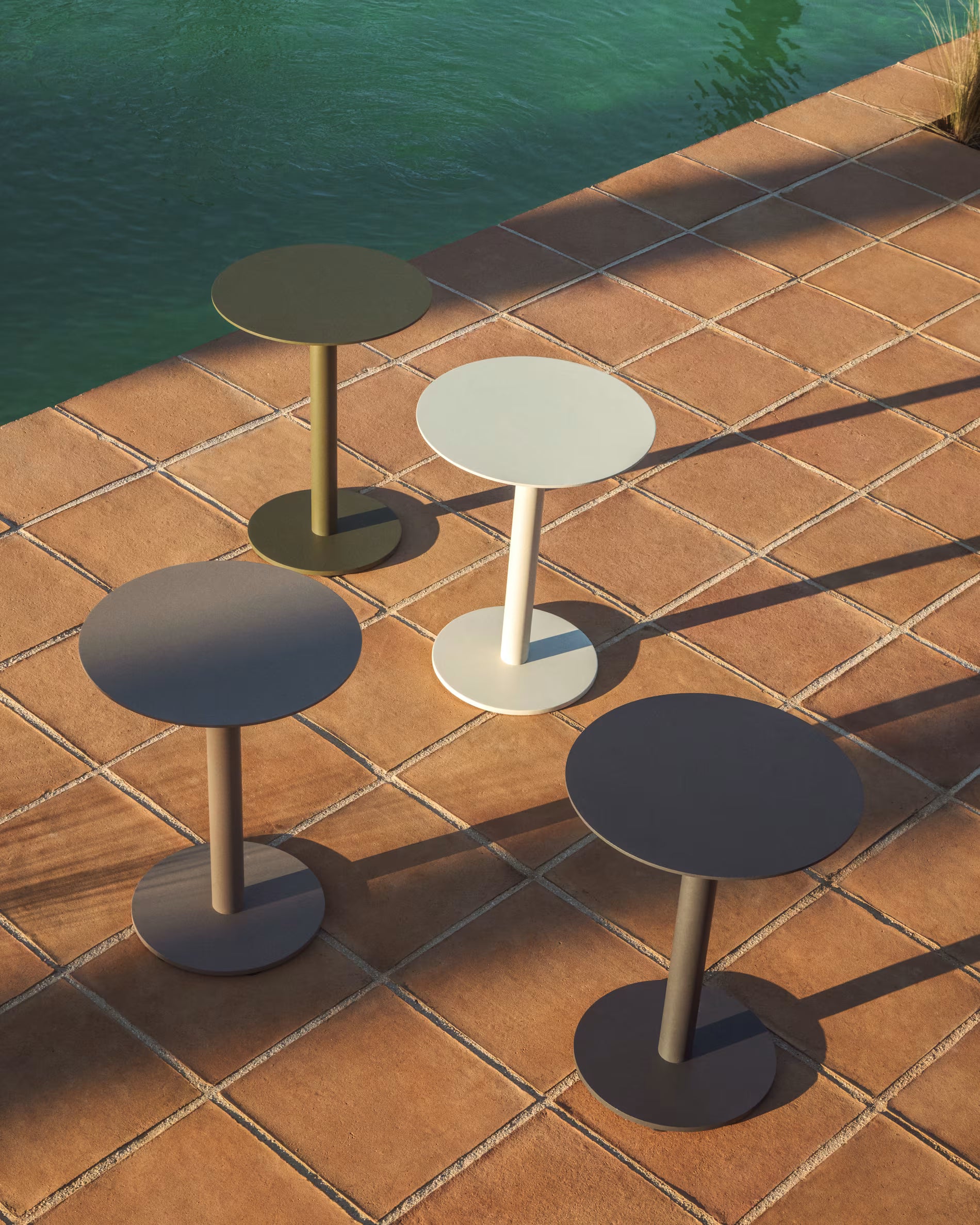 ASINARA Side Table Graphite