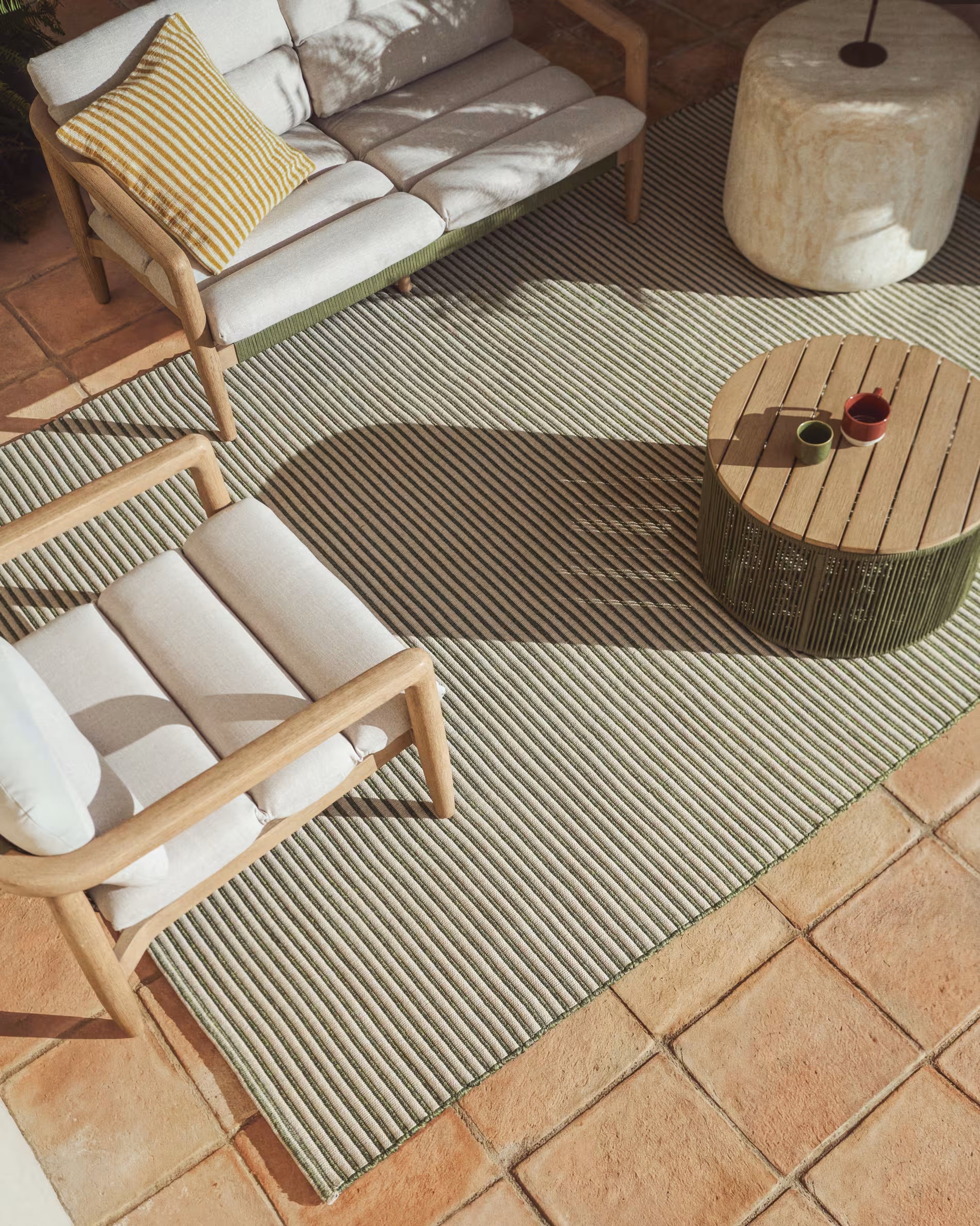 ARDELIA Green and Beige Outdoor Rug