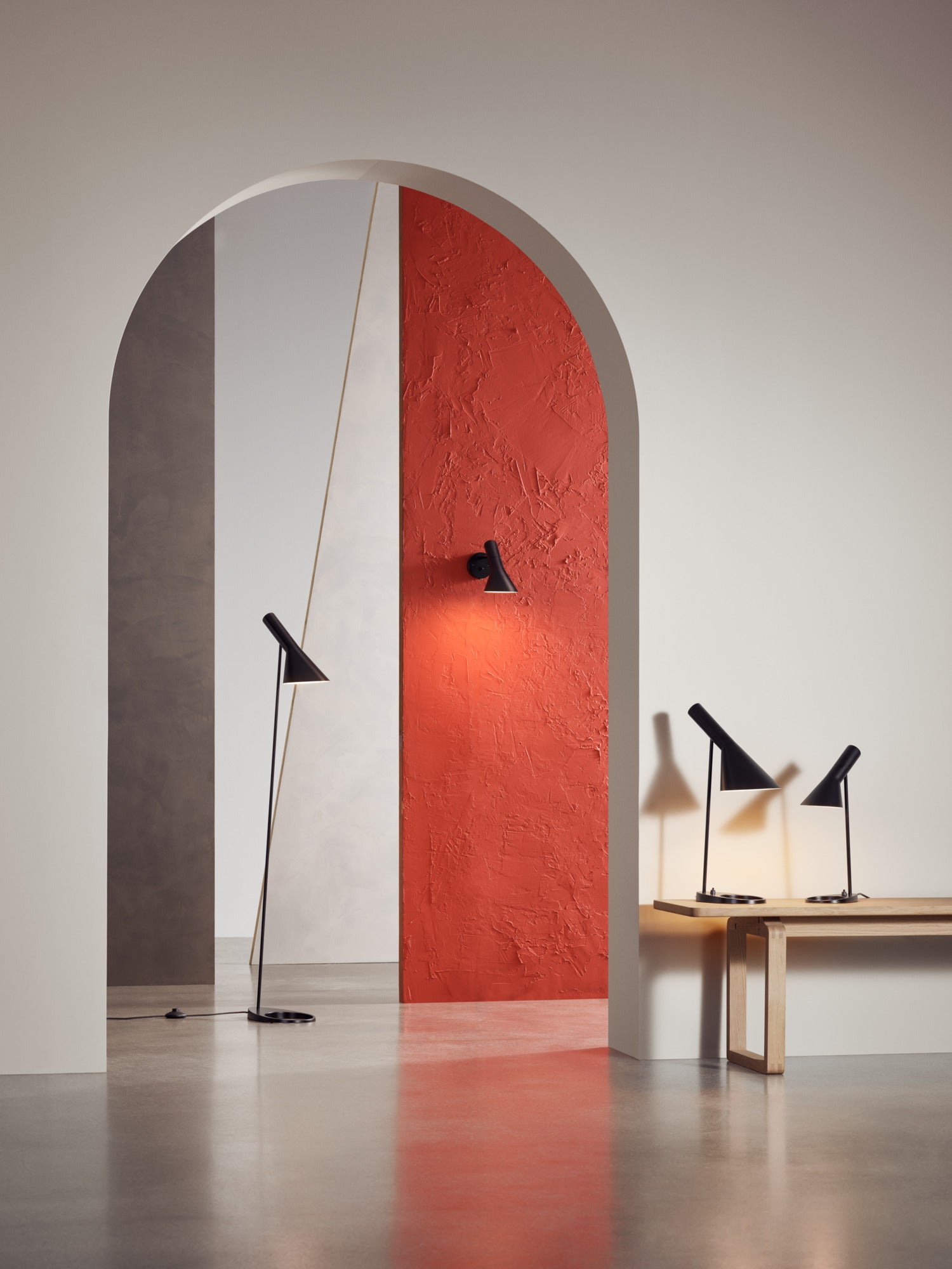 Lampa ścienna AJ czarny