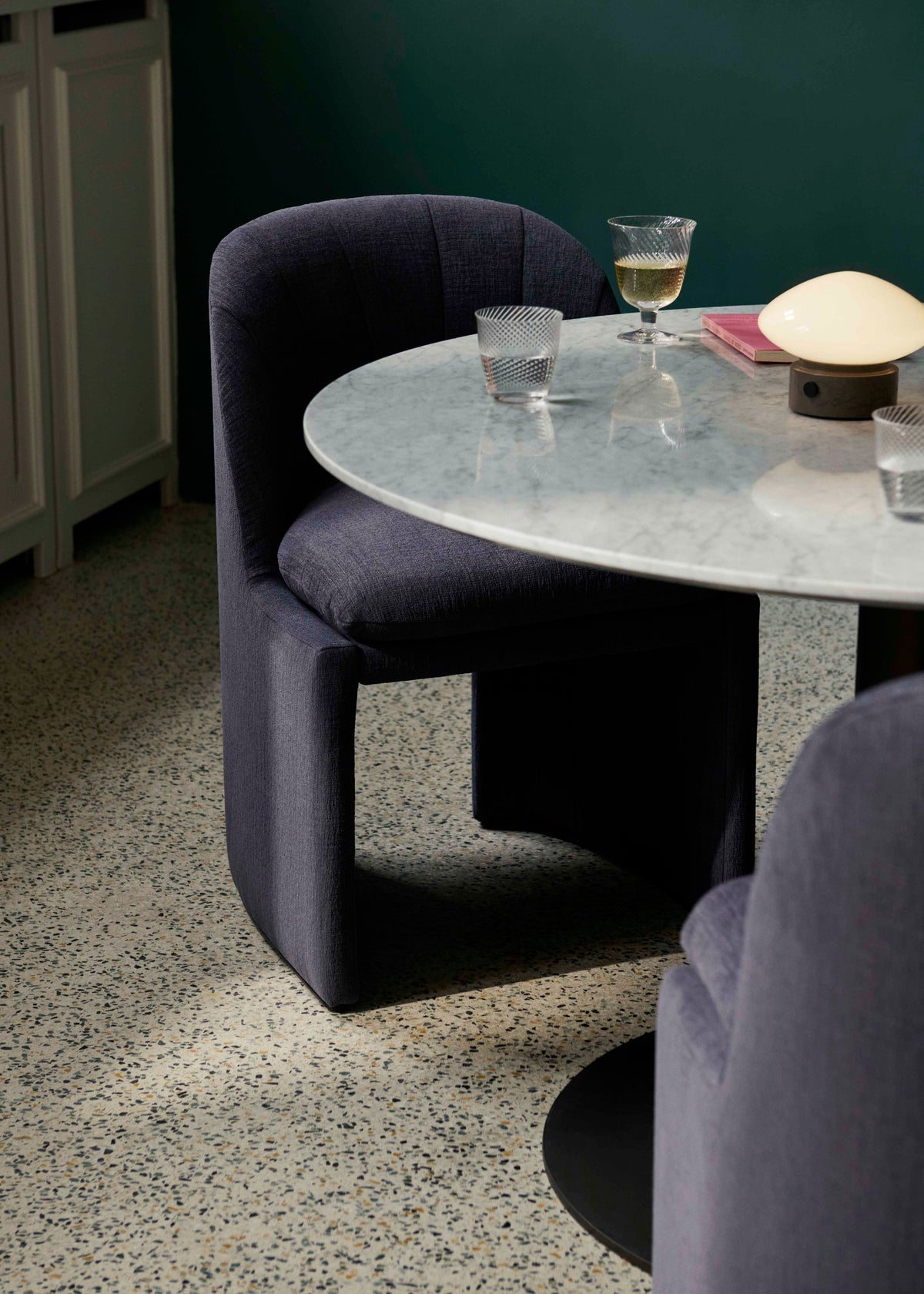 LOAFER SC106 upholstered chair
